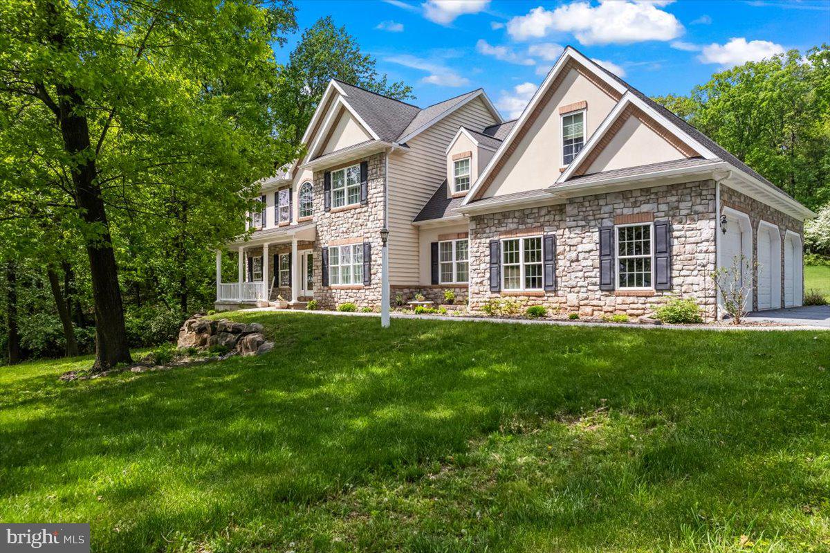 IRON VALLEY ESTATES - Residential