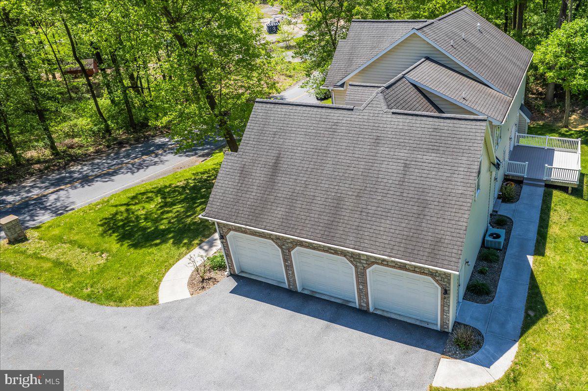 IRON VALLEY ESTATES - Residential