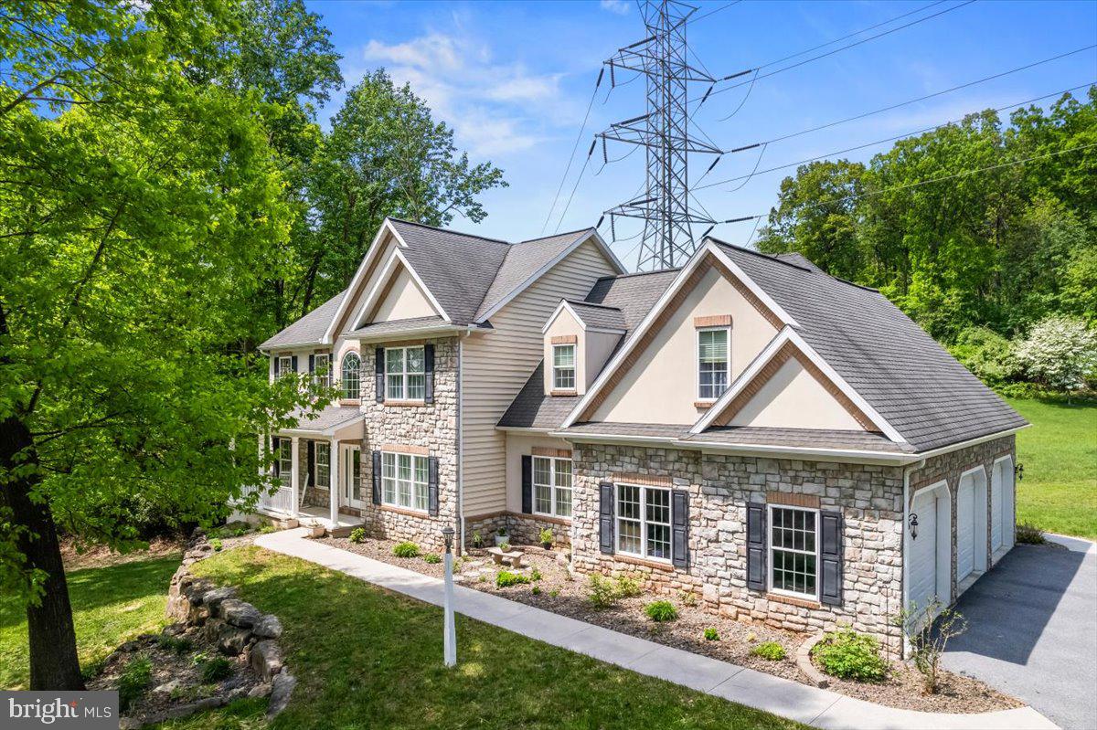 IRON VALLEY ESTATES - Residential