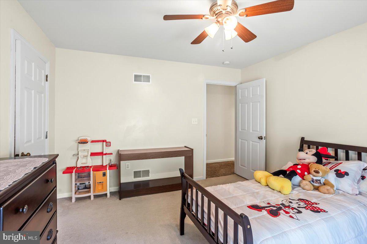 IRON VALLEY ESTATES - Residential