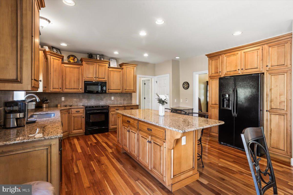 IRON VALLEY ESTATES - Residential