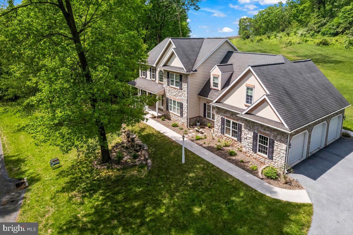 IRON VALLEY ESTATES - Residential