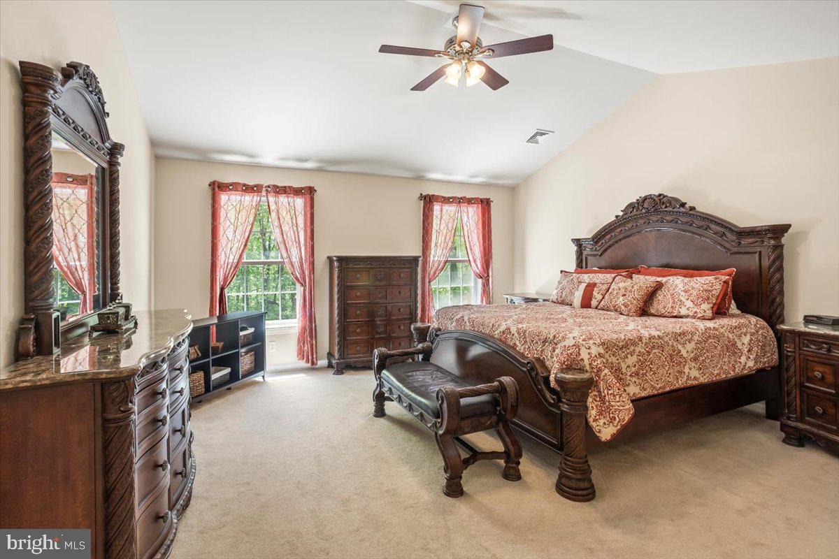 IRON VALLEY ESTATES - Residential