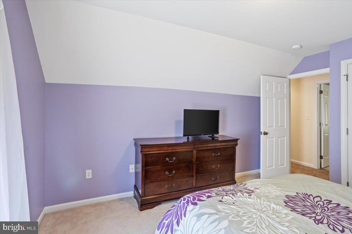 IRON VALLEY ESTATES - Residential