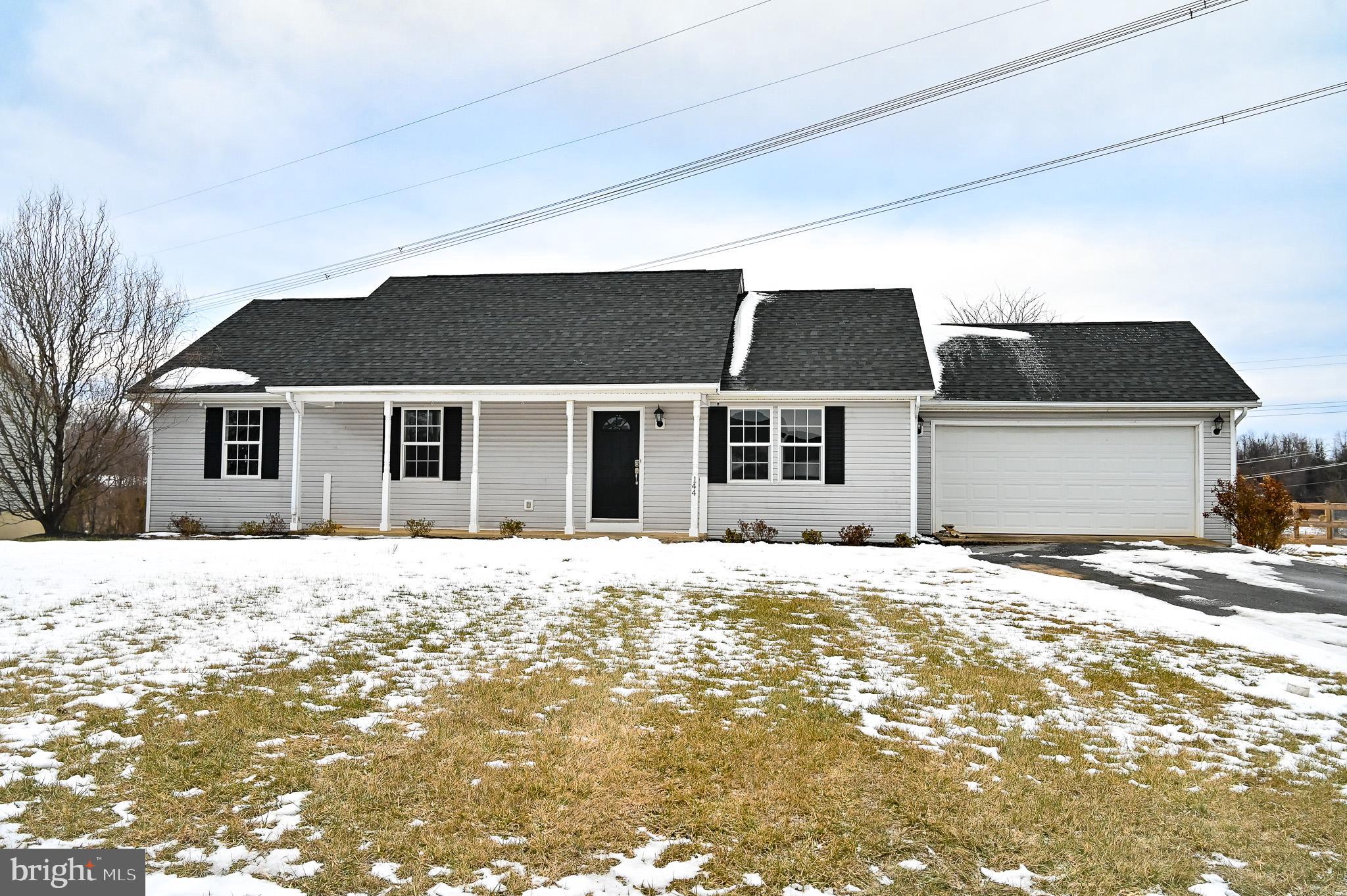 CAVE QUARTERS - Residential