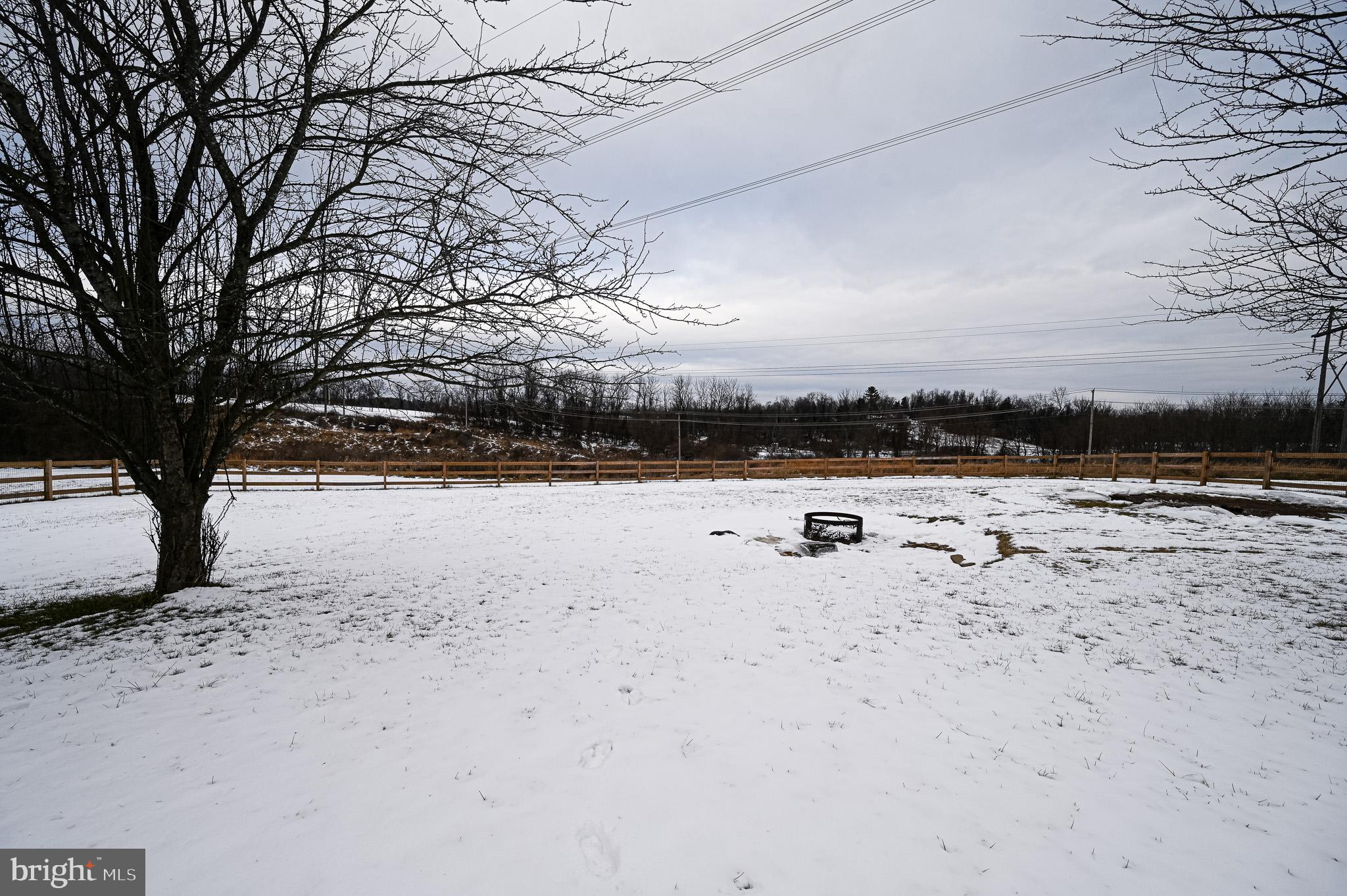CAVE QUARTERS - Residential