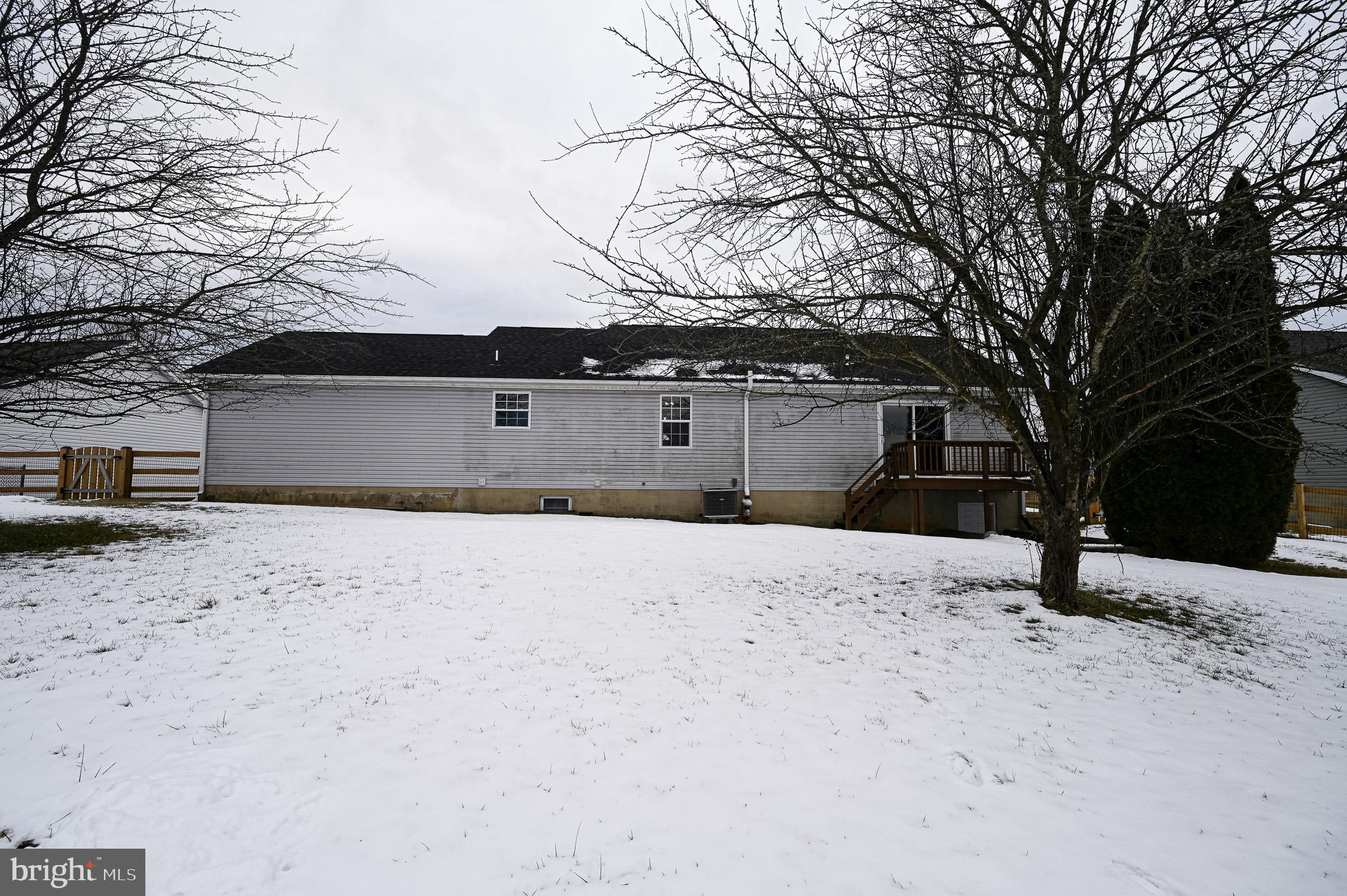 CAVE QUARTERS - Residential