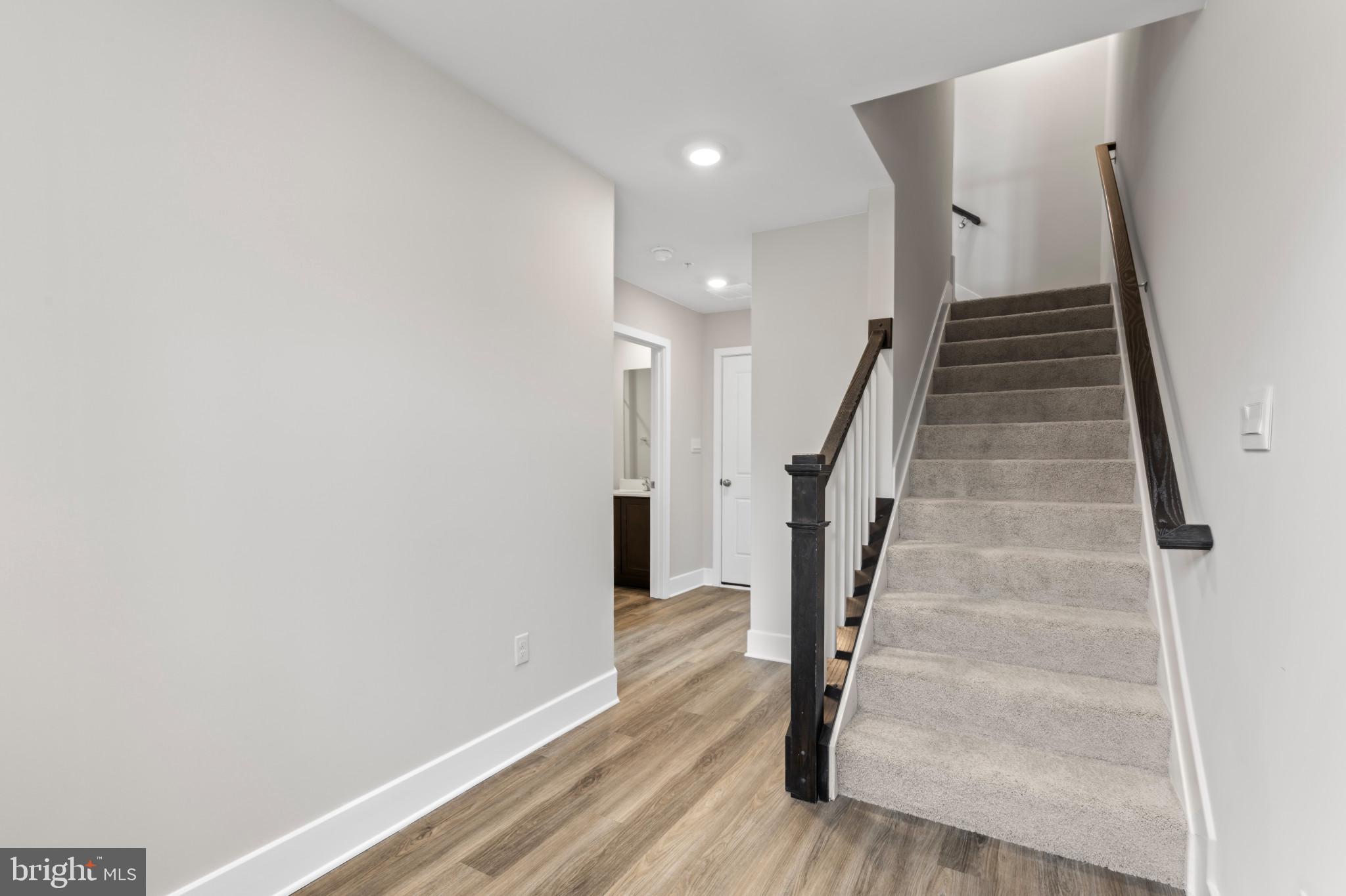 MAGNOLIA LANDING - Residential