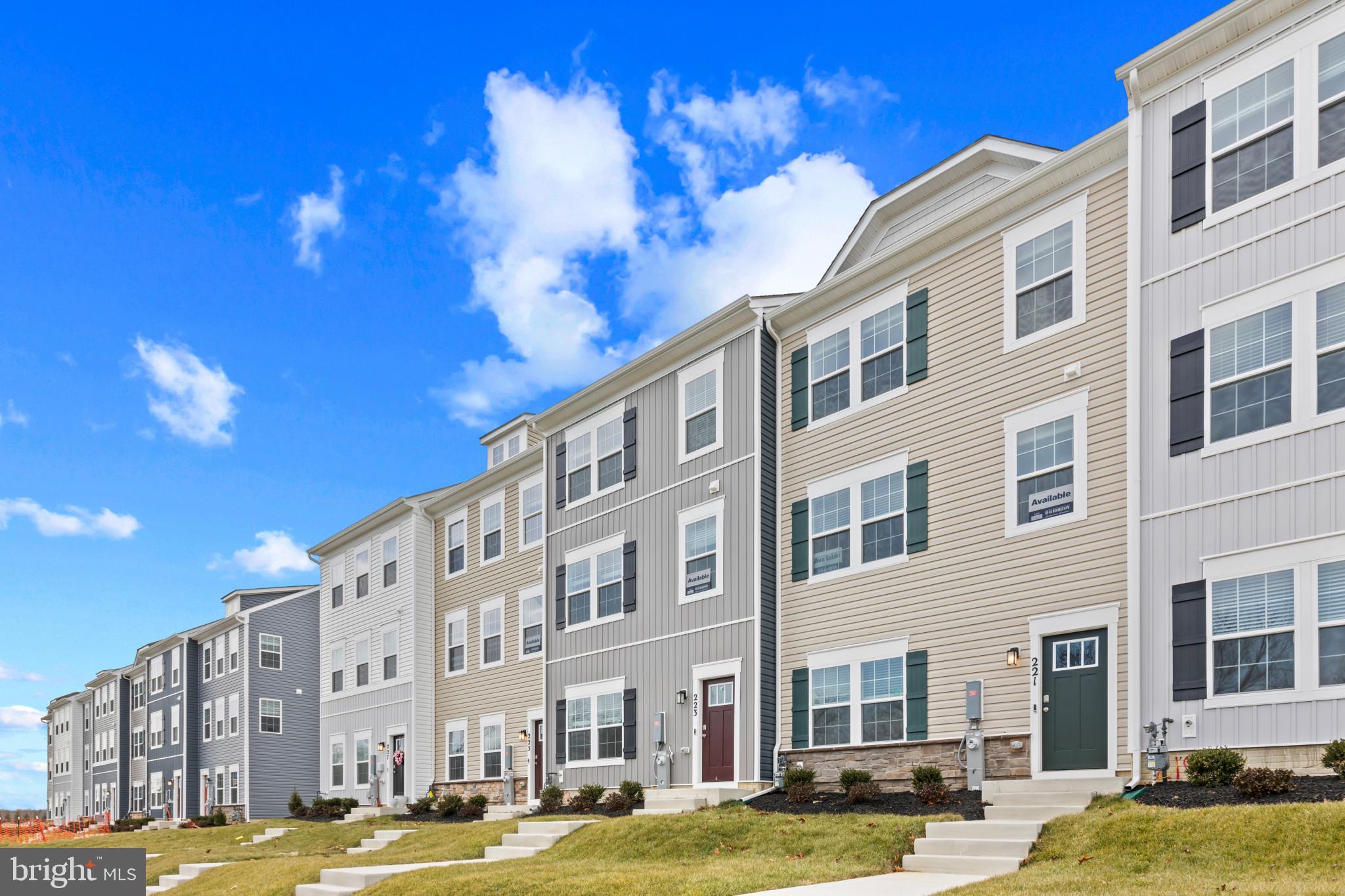 MAGNOLIA LANDING - Residential