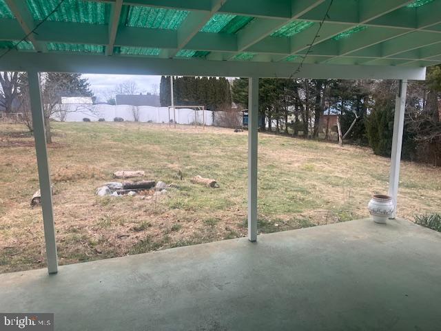 HALFWAY AREA - Residential Lease