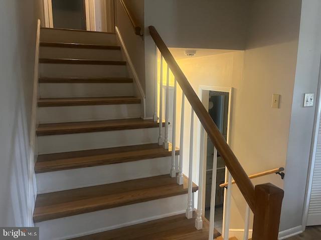 HALFWAY AREA - Residential Lease