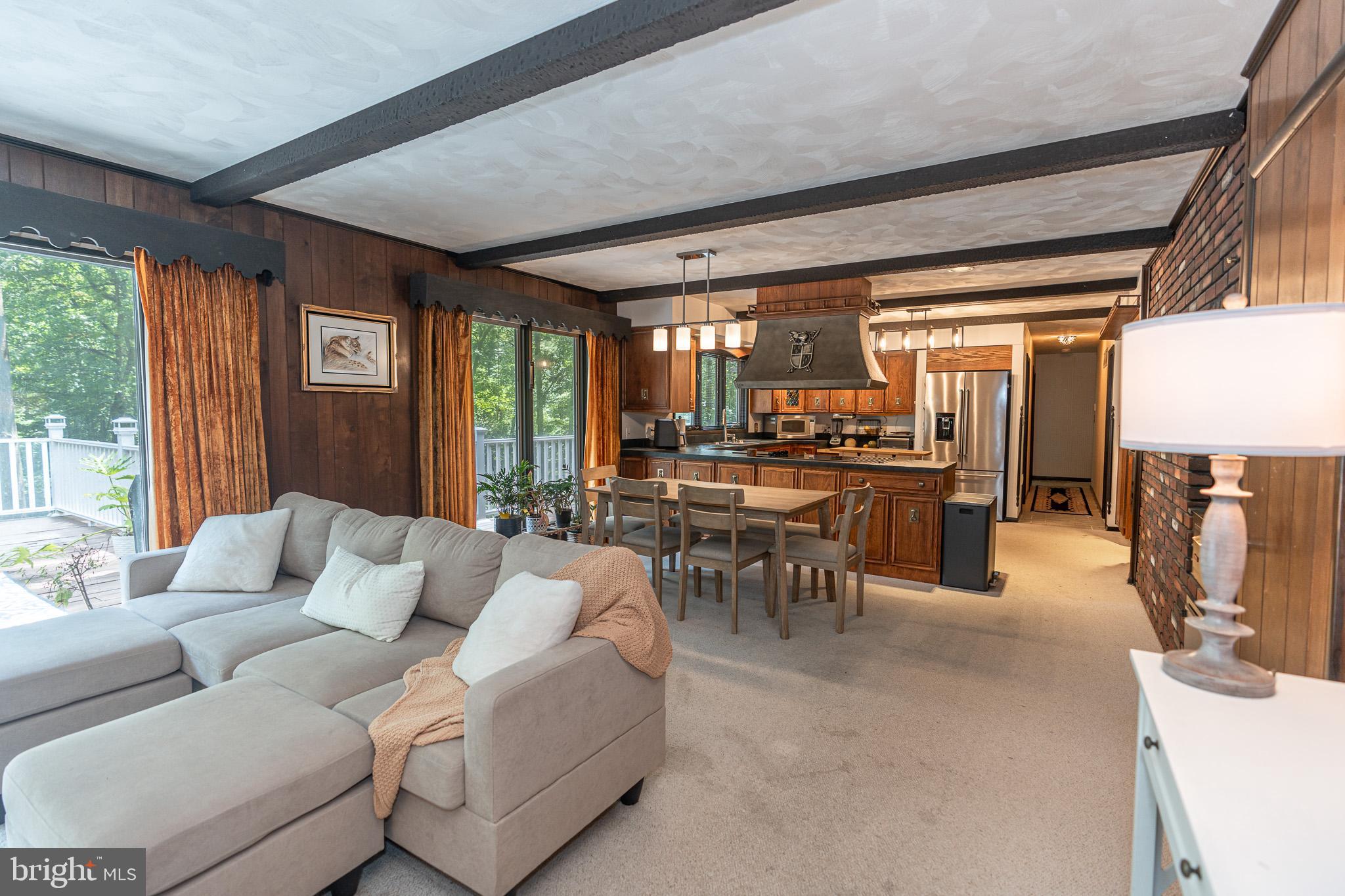 KINGSVILLE - Residential