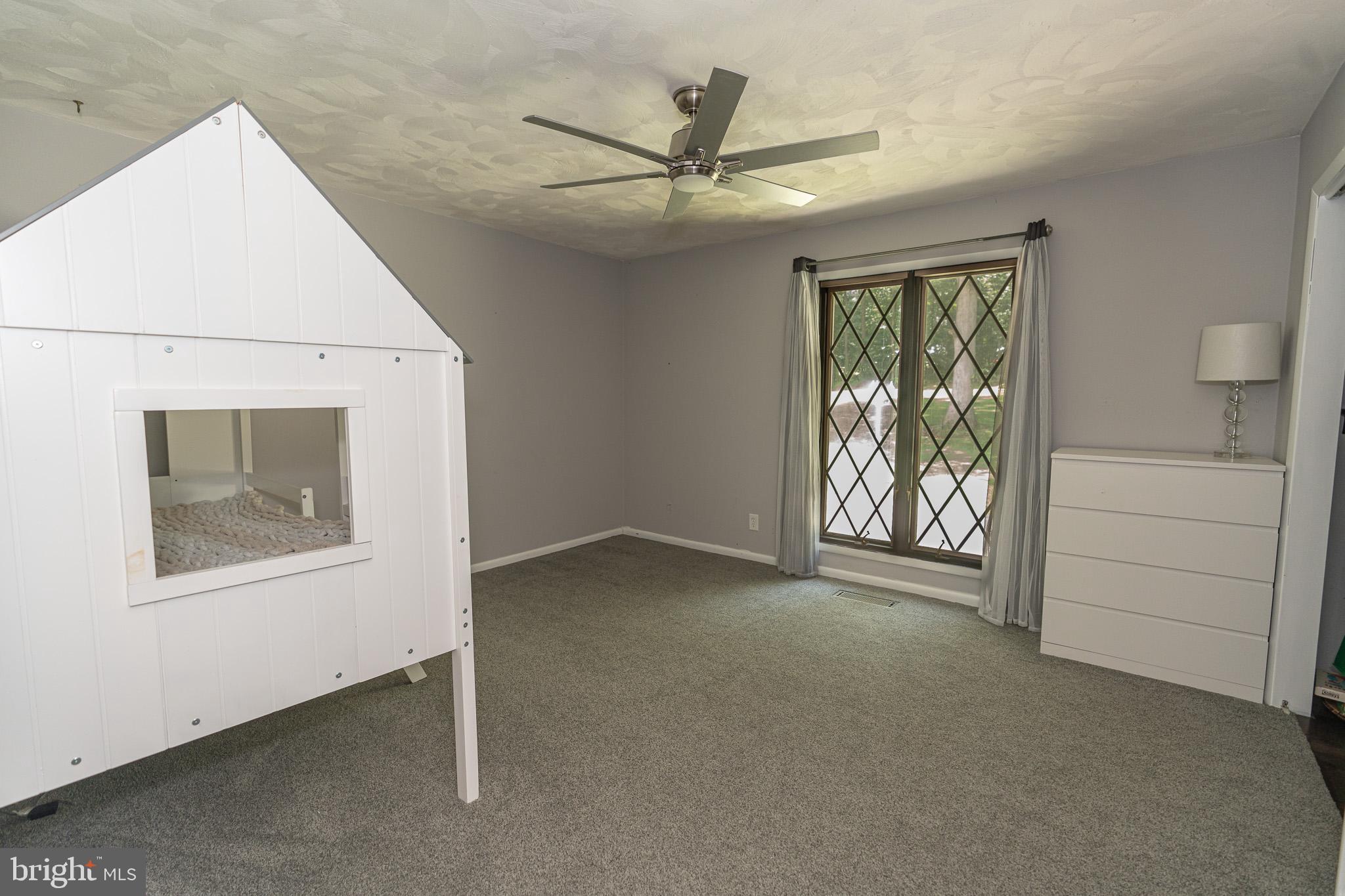 KINGSVILLE - Residential