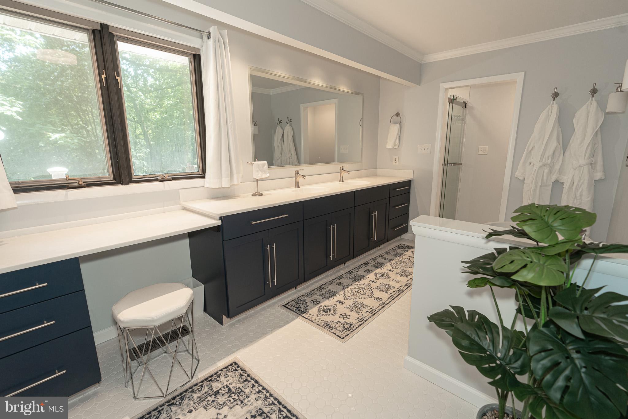 KINGSVILLE - Residential