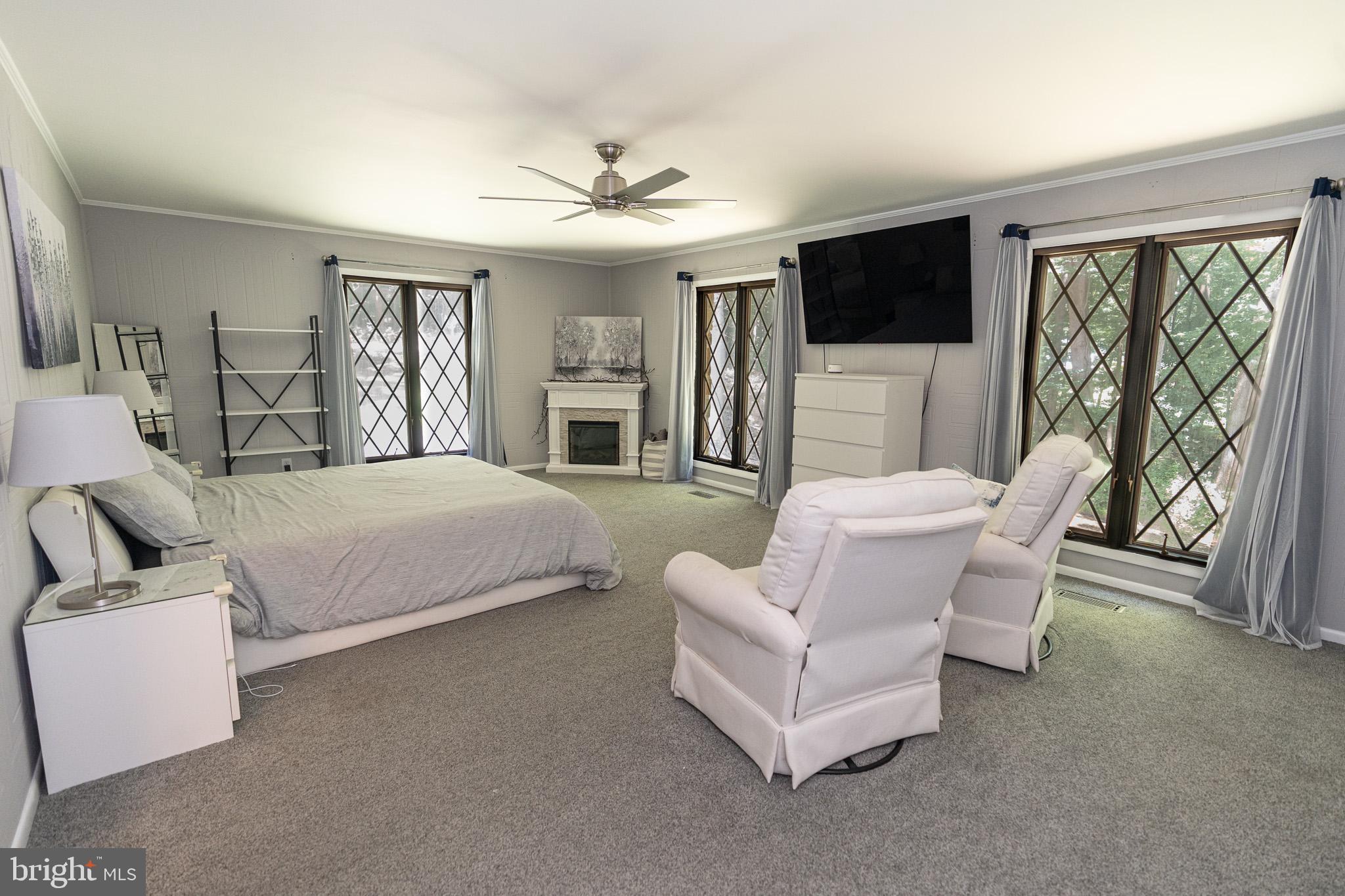 KINGSVILLE - Residential