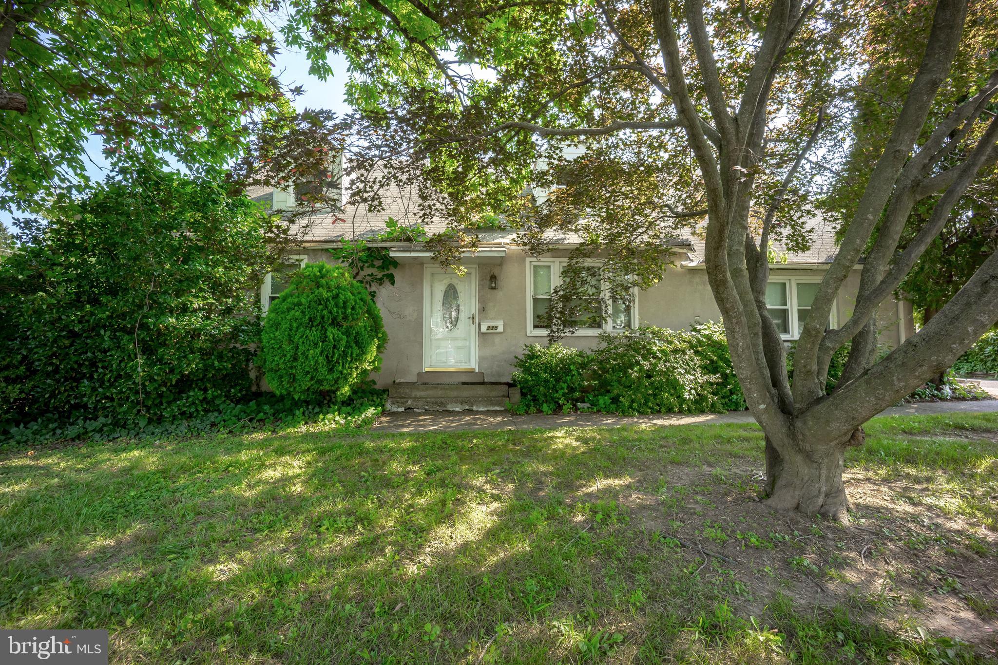 This long-loved Hatboro home is full of memories and ready for a new beginning. Situated on a spacious, rare double lot with a lovely yard and mature landscaping, it offers five bedrooms, one and a half baths, three separate living areas, and plenty of room to grow—both inside and out. The property does need work and is being sold as-is, with contents remaining. Sale is subject to bank approval, with the appraisal and interior photos available upon request.
This is a unique opportunity to restore something special in a community that offers it all—excellent schools, including the brand-new Hatboro-Horsham Middle School—a walkable downtown, and convenient access to parks, shops, public transportation, and a well-known local diner. Schedule your showing today!