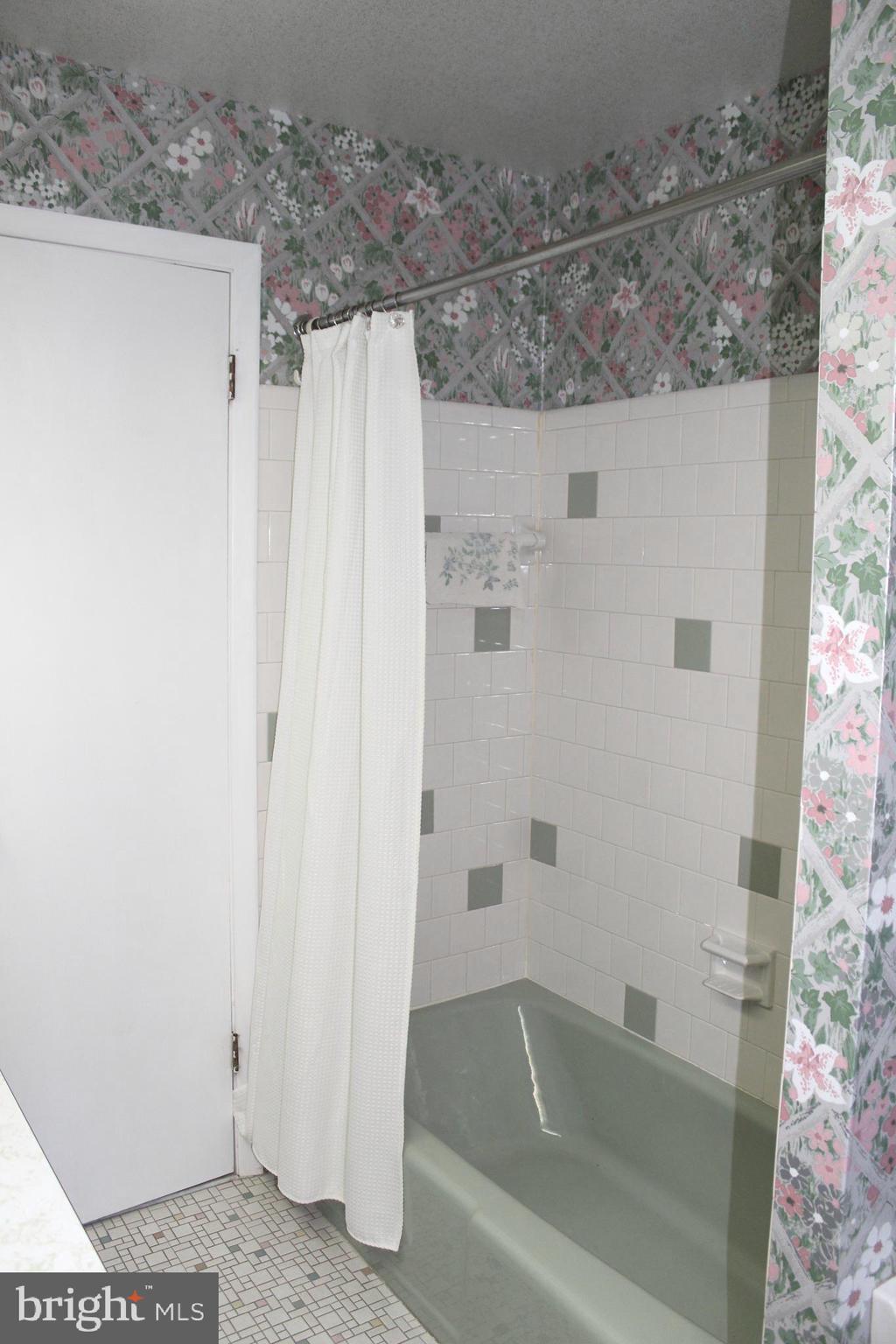 BARRINGTON - Residential