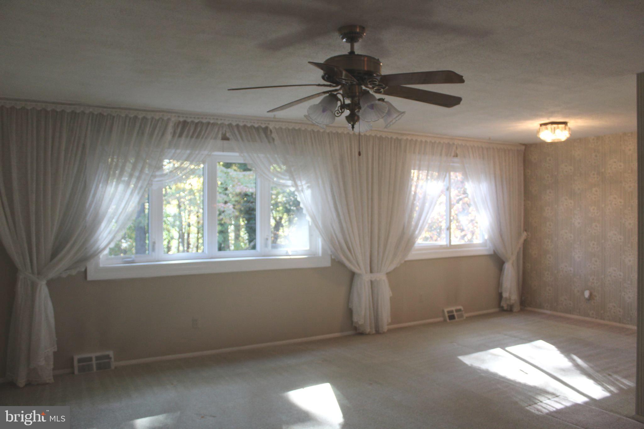 BARRINGTON - Residential