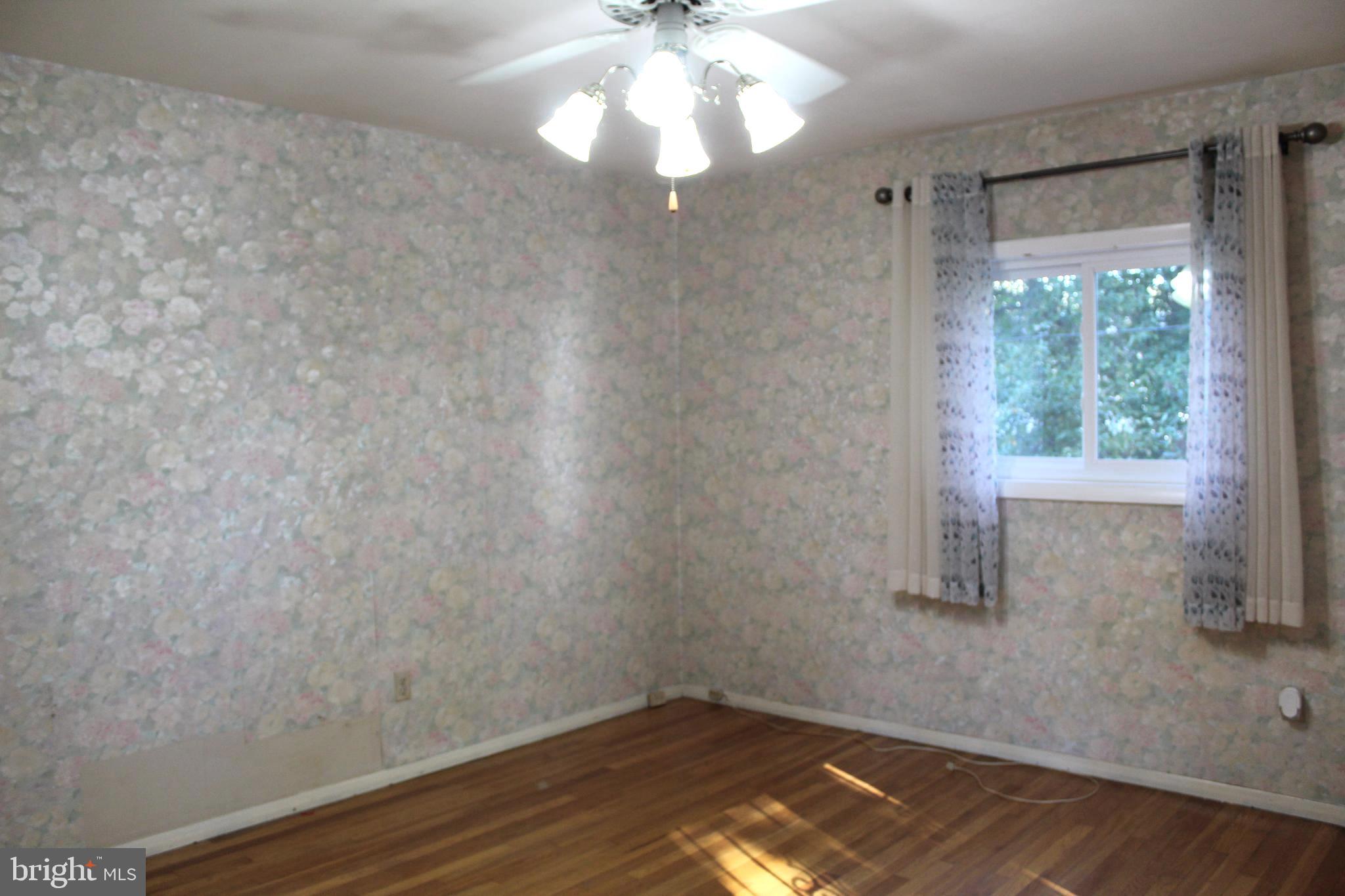 BARRINGTON - Residential