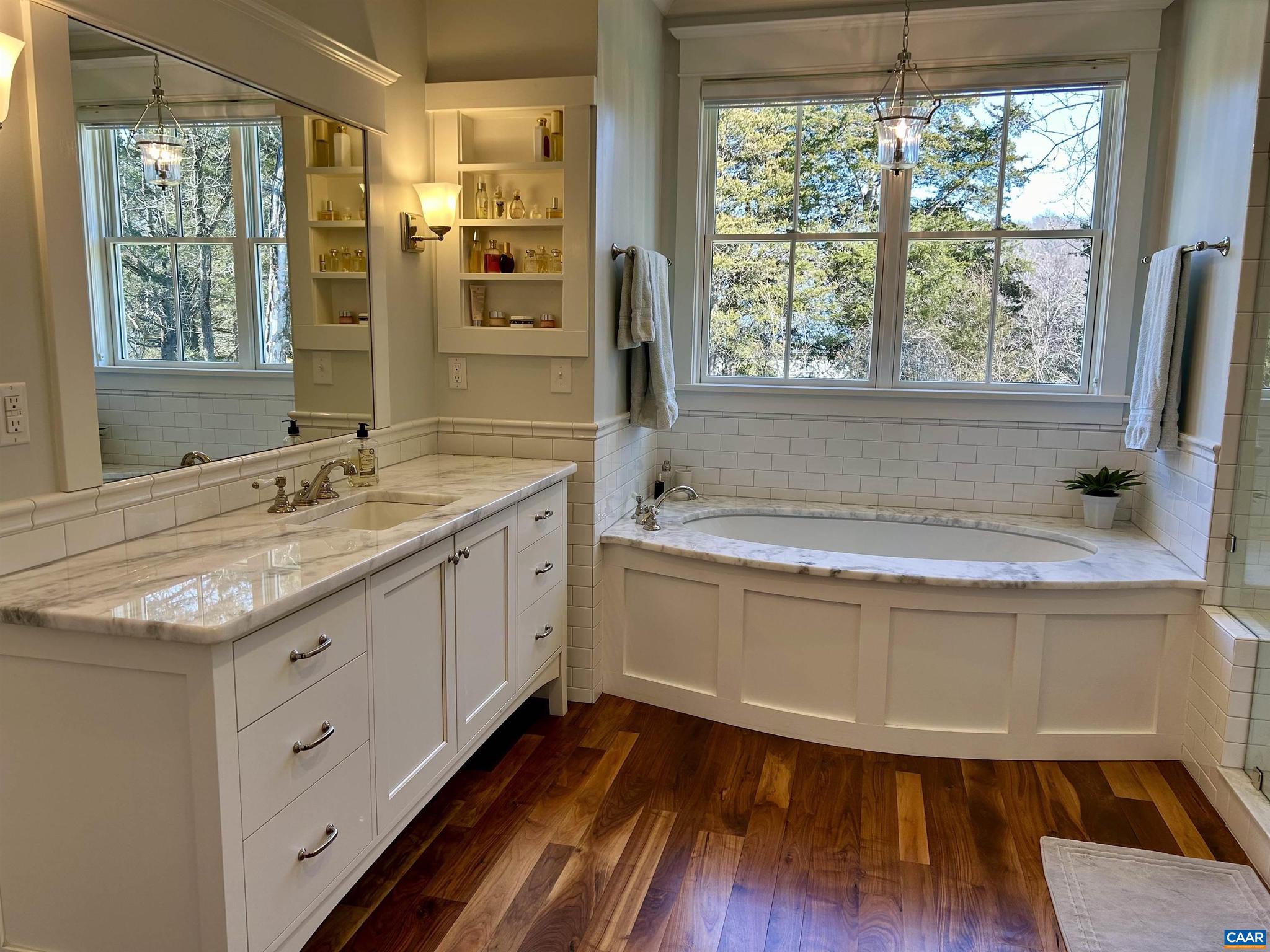 COLTHURST FARM - Residential