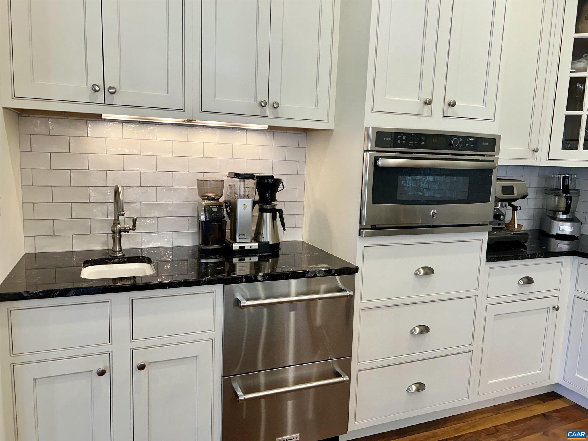 COLTHURST FARM - Residential