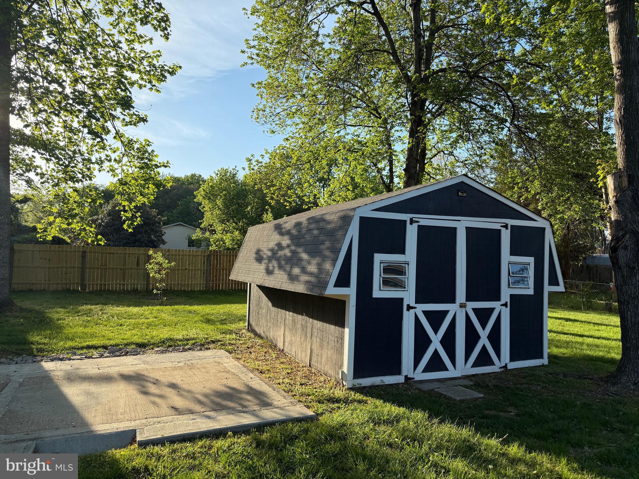 WAVERLY VILLAGE - Residential