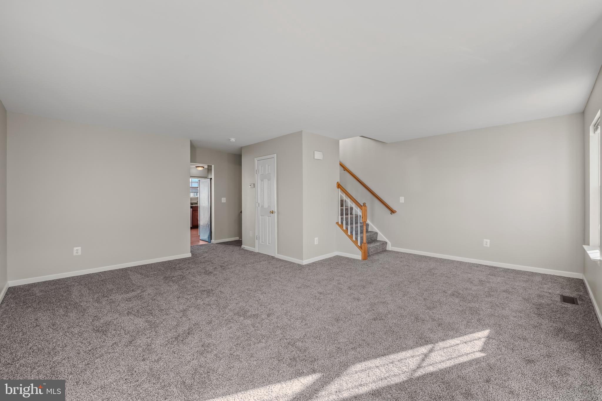 MILLS FARM - Residential