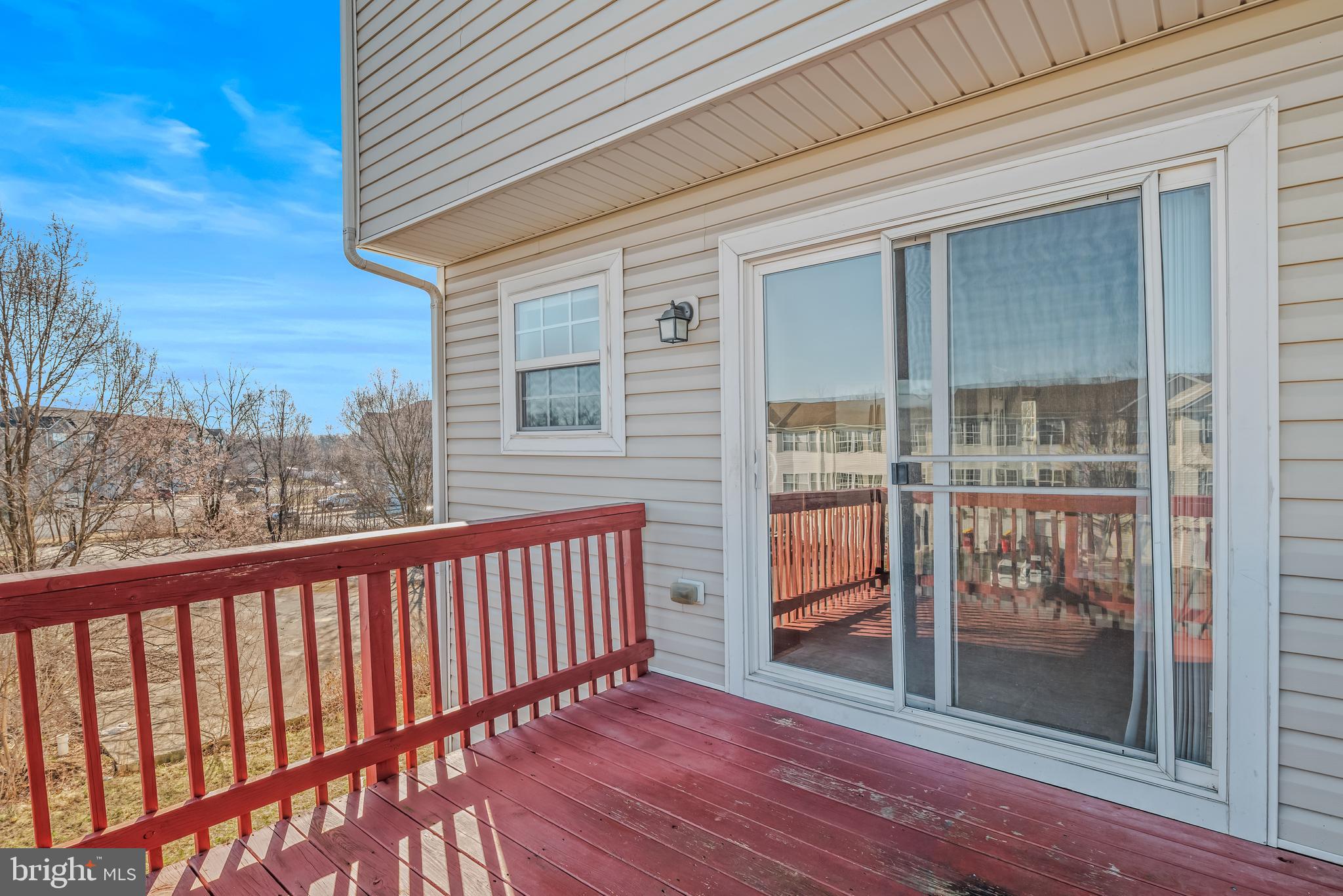 MILLS FARM - Residential