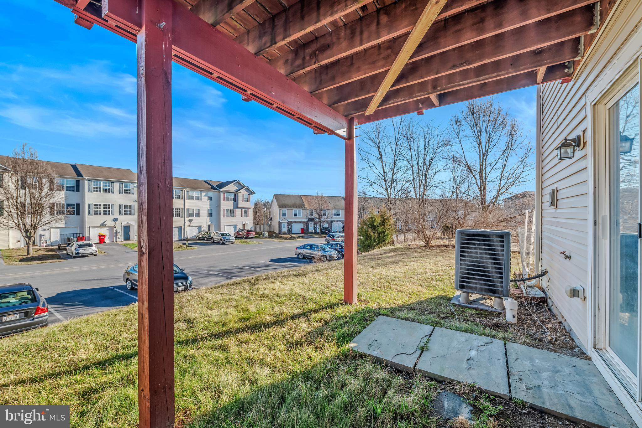 MILLS FARM - Residential