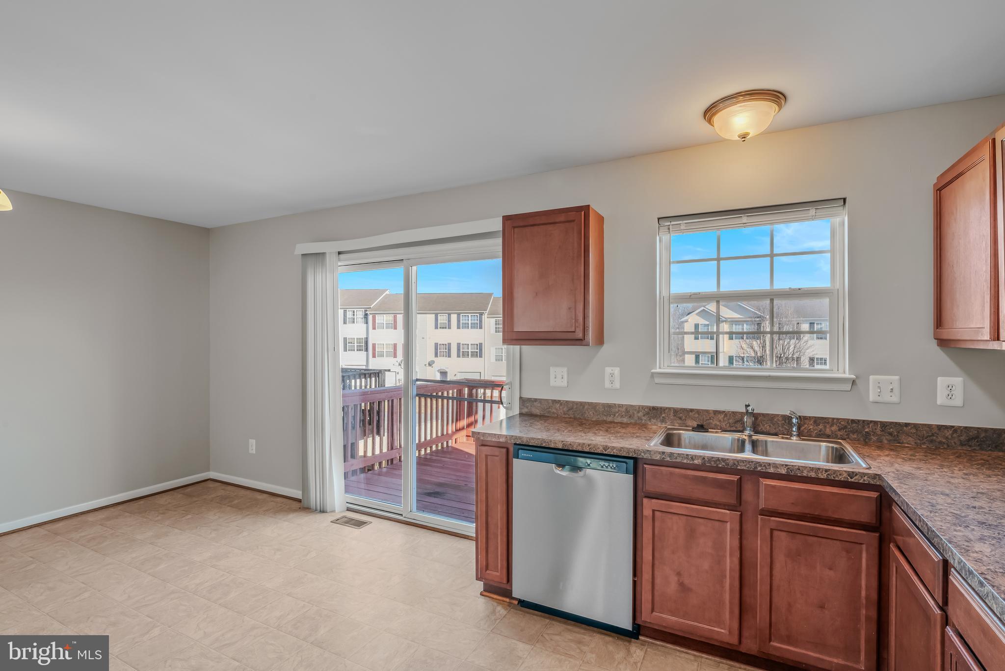 MILLS FARM - Residential