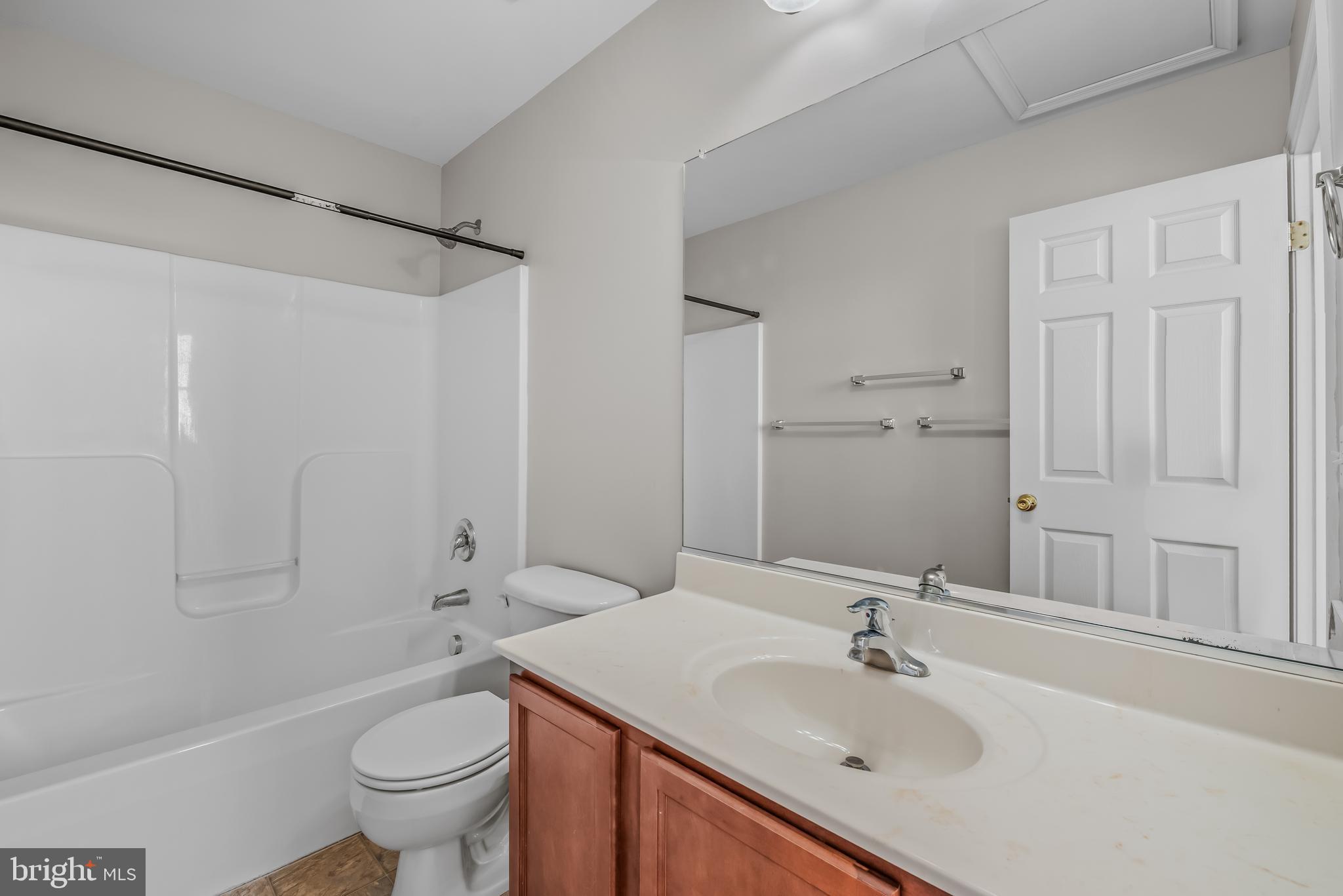 MILLS FARM - Residential