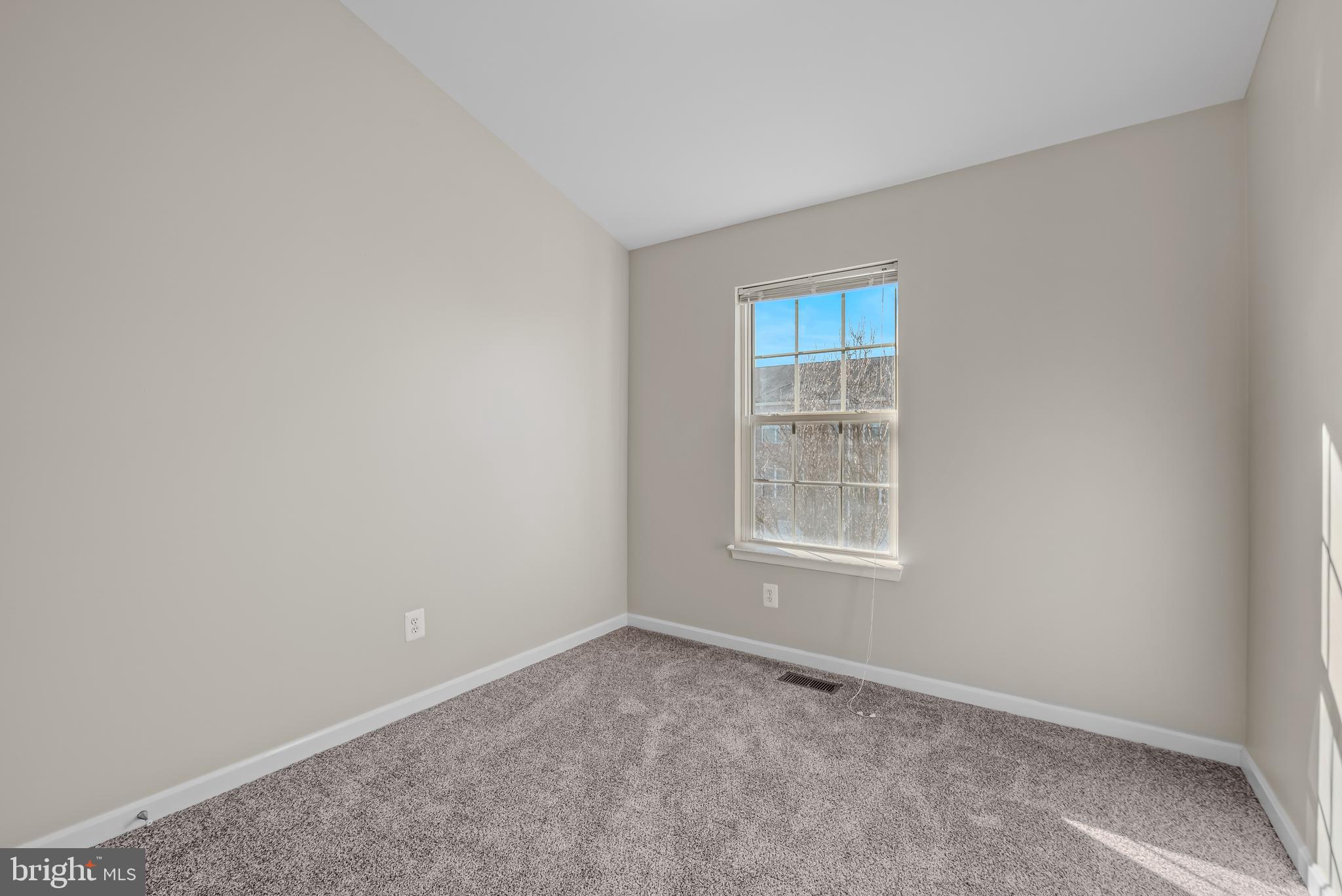 MILLS FARM - Residential