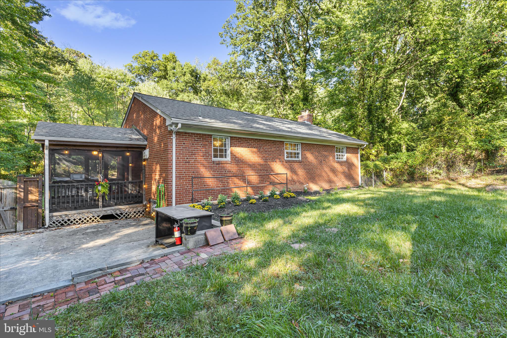 LANDOVER - Residential