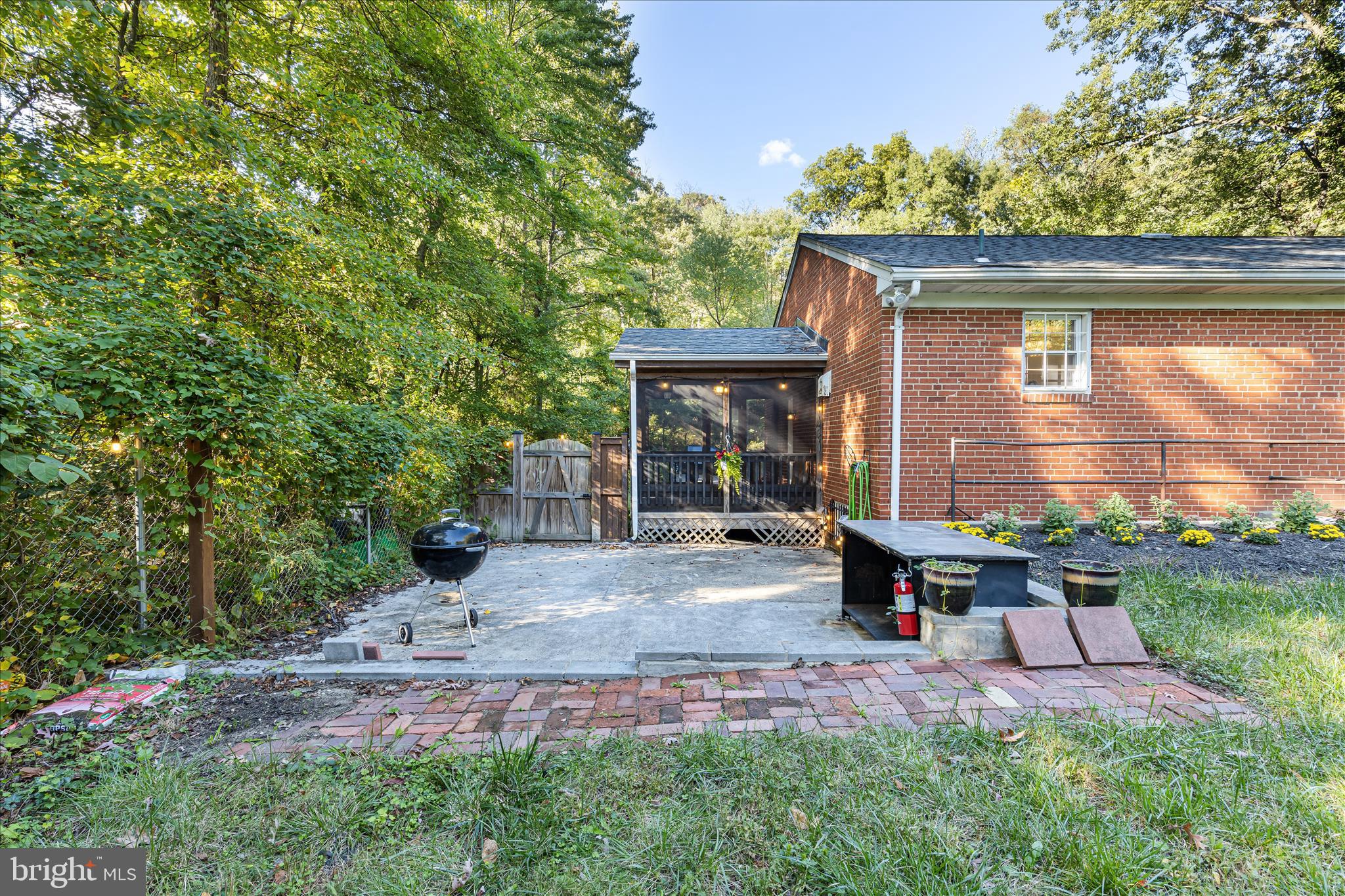 LANDOVER - Residential