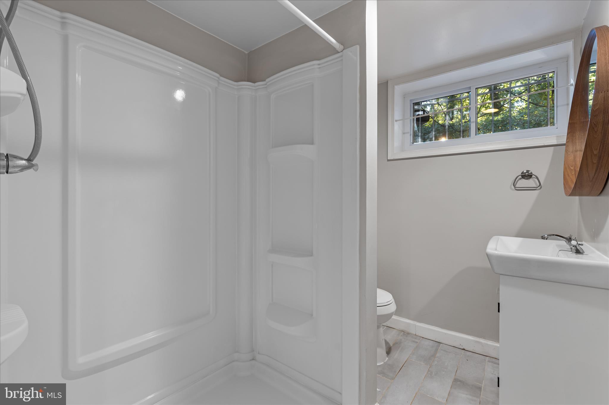 LANDOVER - Residential