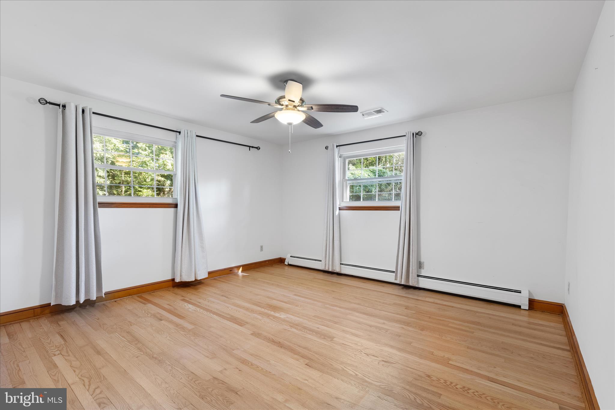 LANDOVER - Residential