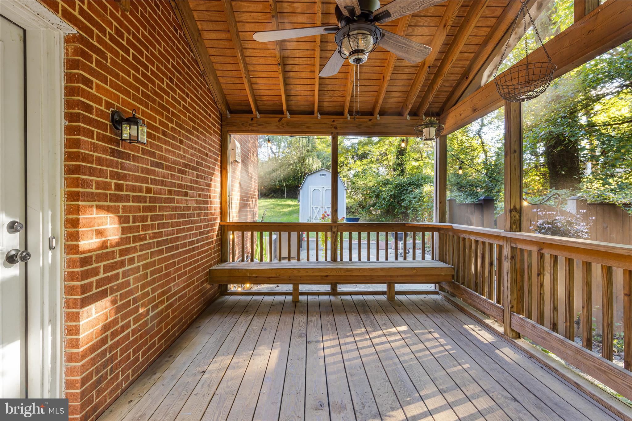 LANDOVER - Residential