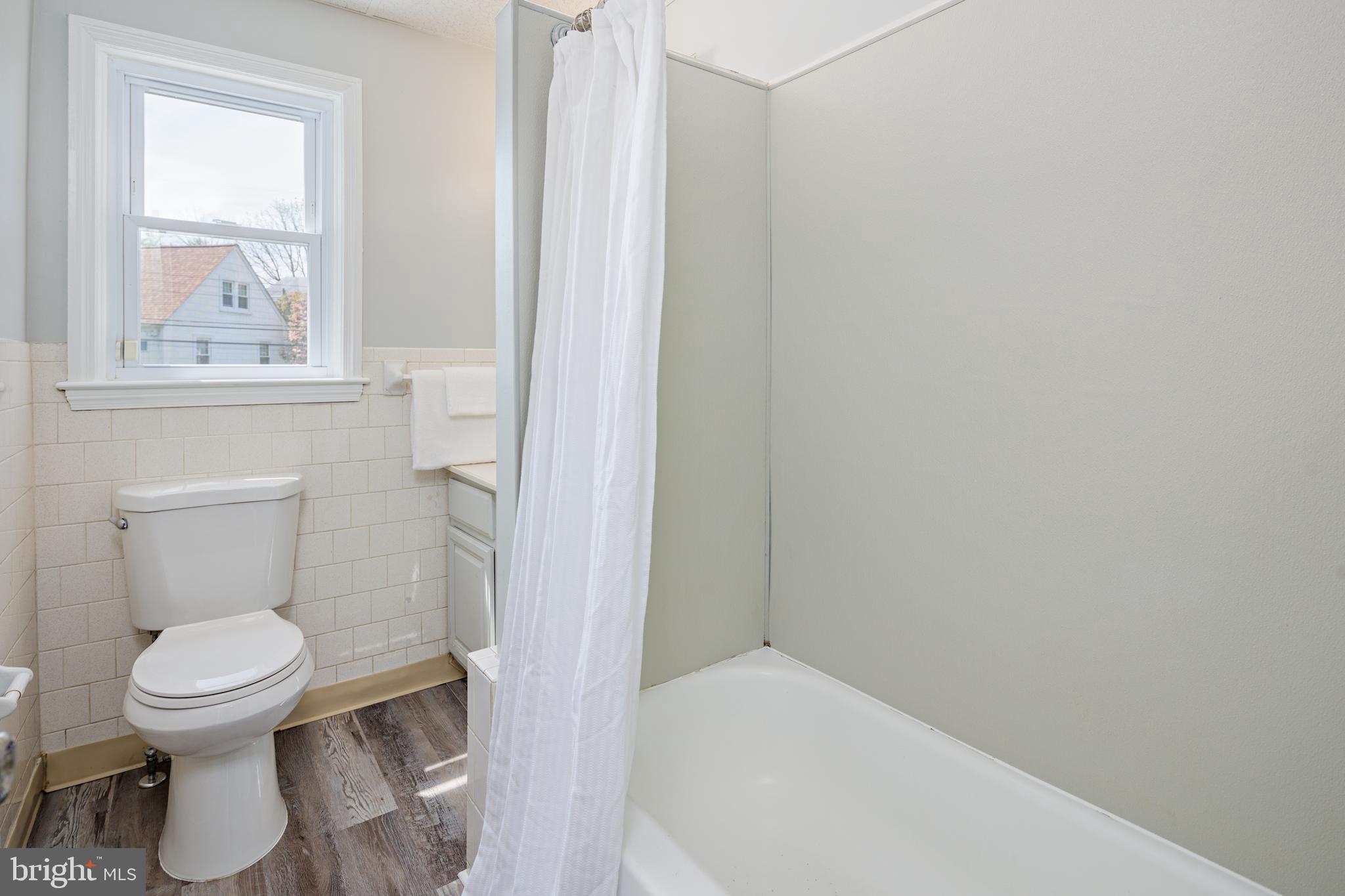 KEN KNOLL - Residential