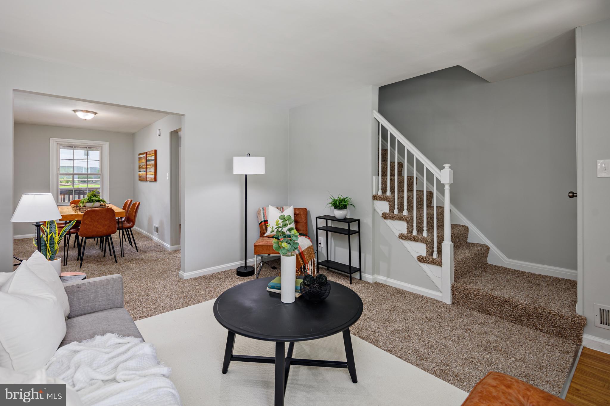 KEN KNOLL - Residential