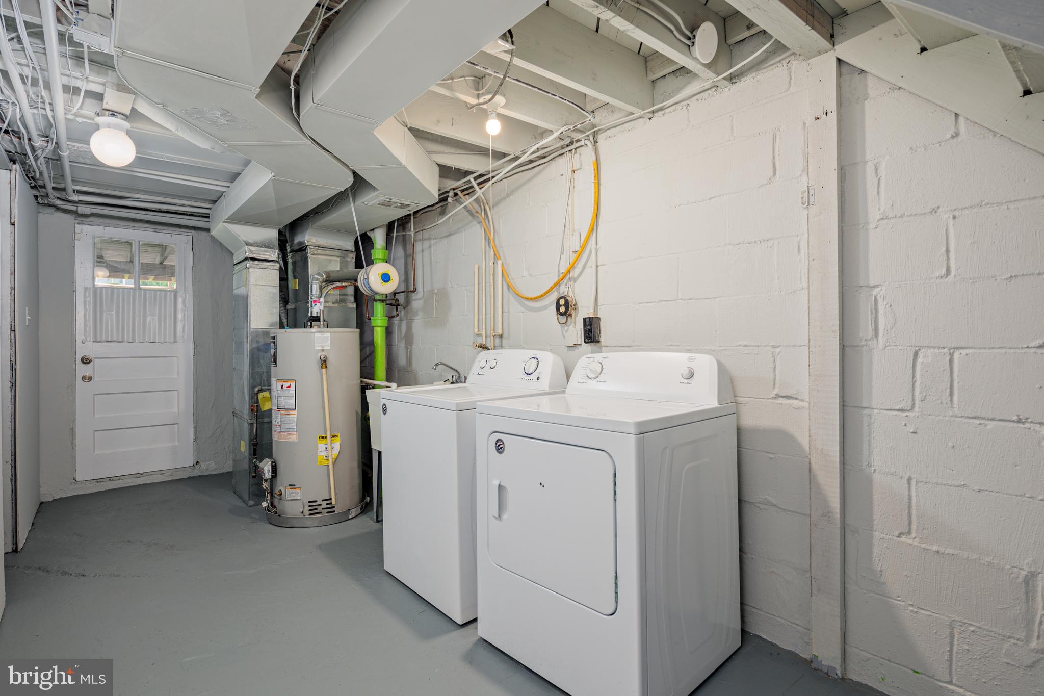 KEN KNOLL - Residential