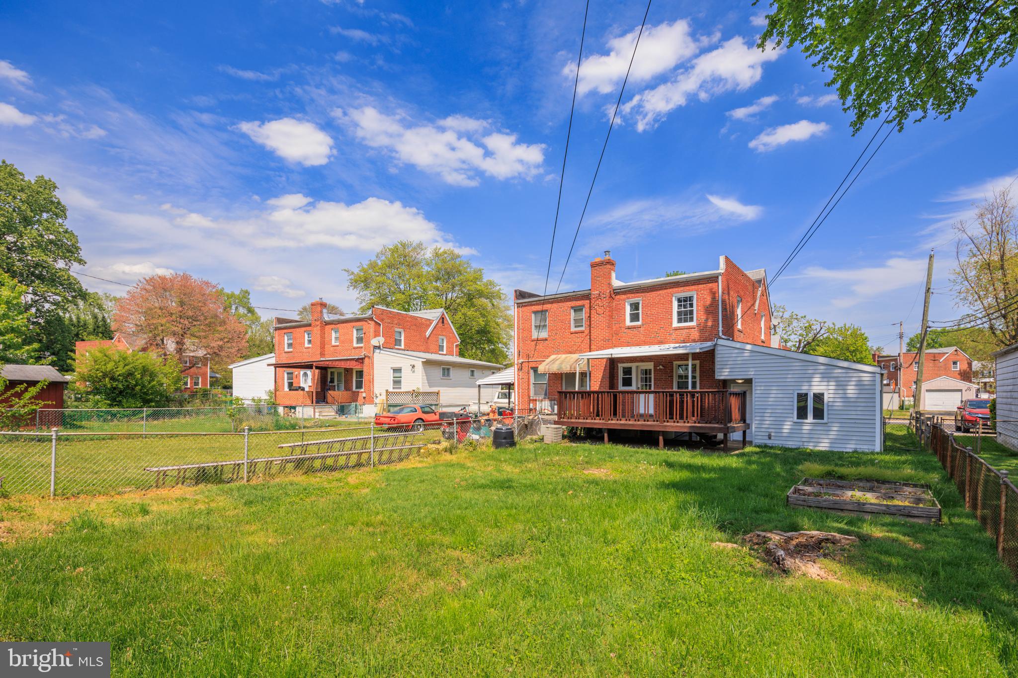 KEN KNOLL - Residential