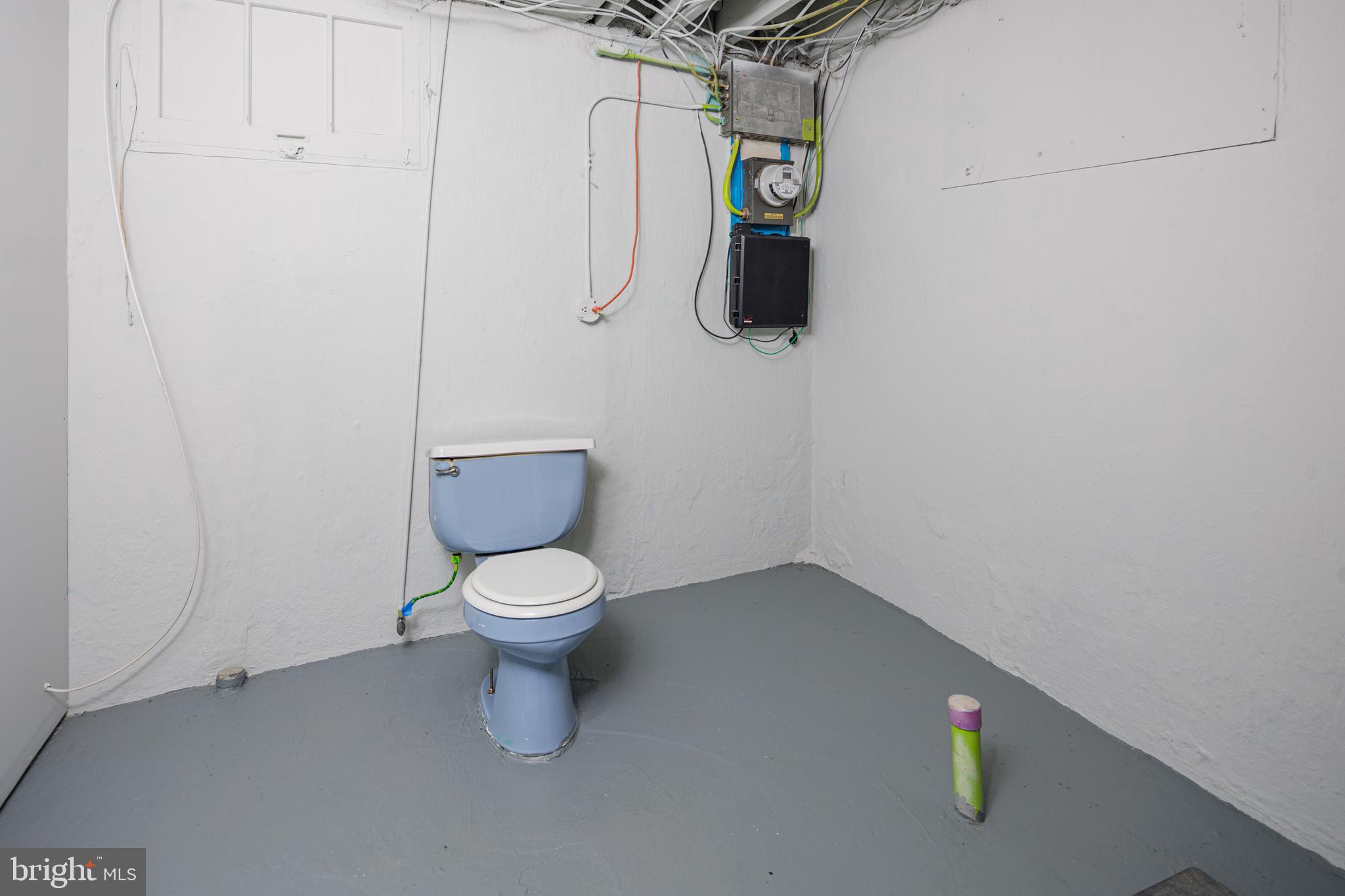 KEN KNOLL - Residential