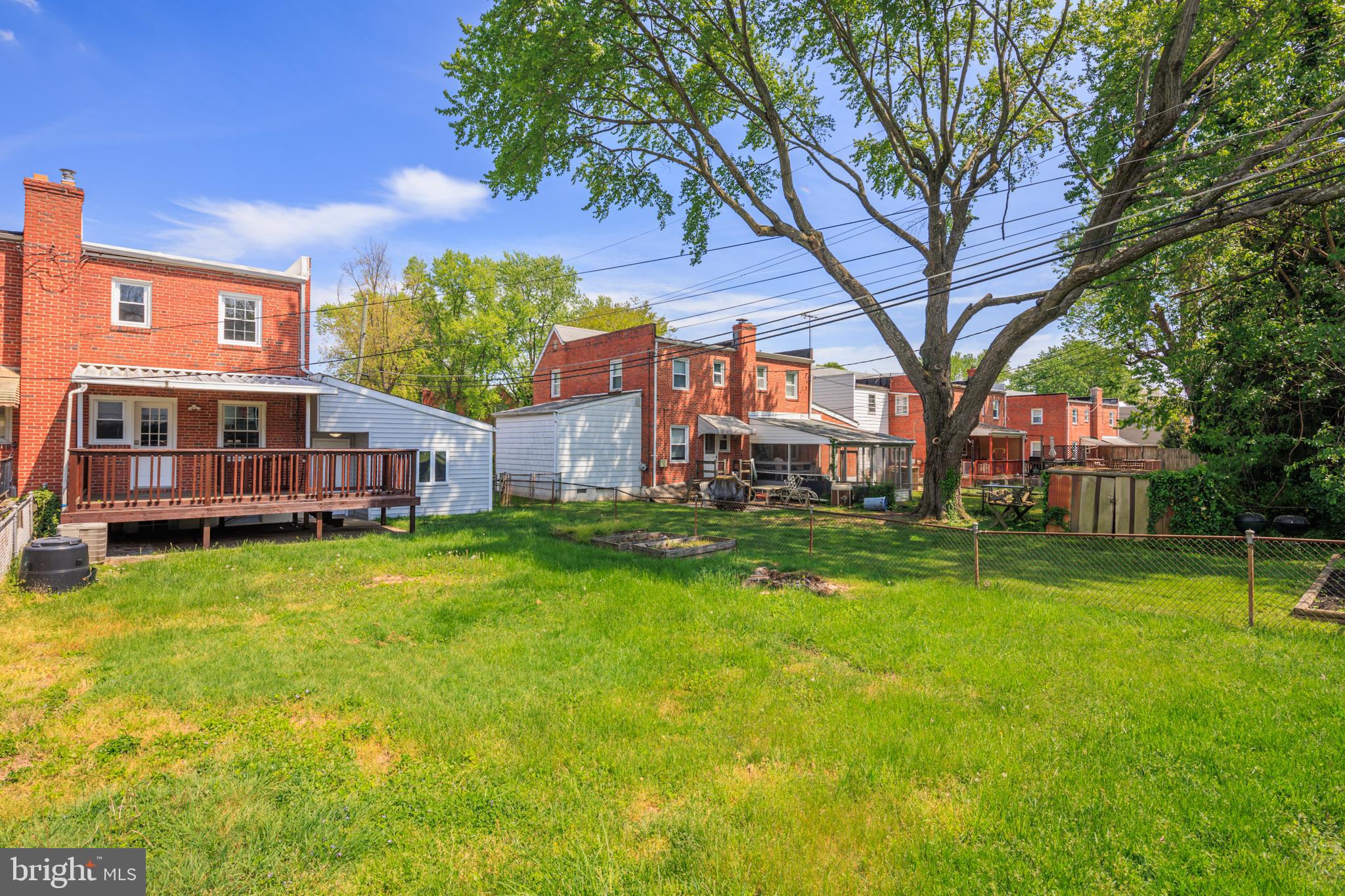 KEN KNOLL - Residential