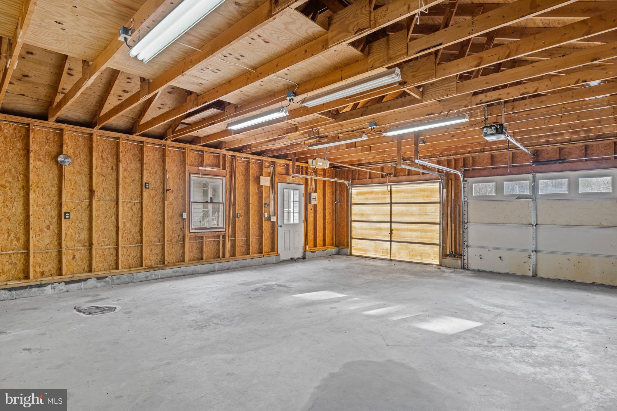 11279 CENTRAL AVENUE