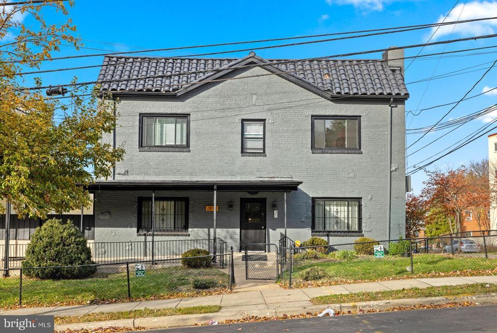 Photo of 2834 R Street SE #6, WASHINGTON, DC 20020 (MLS # DCDC2228916)