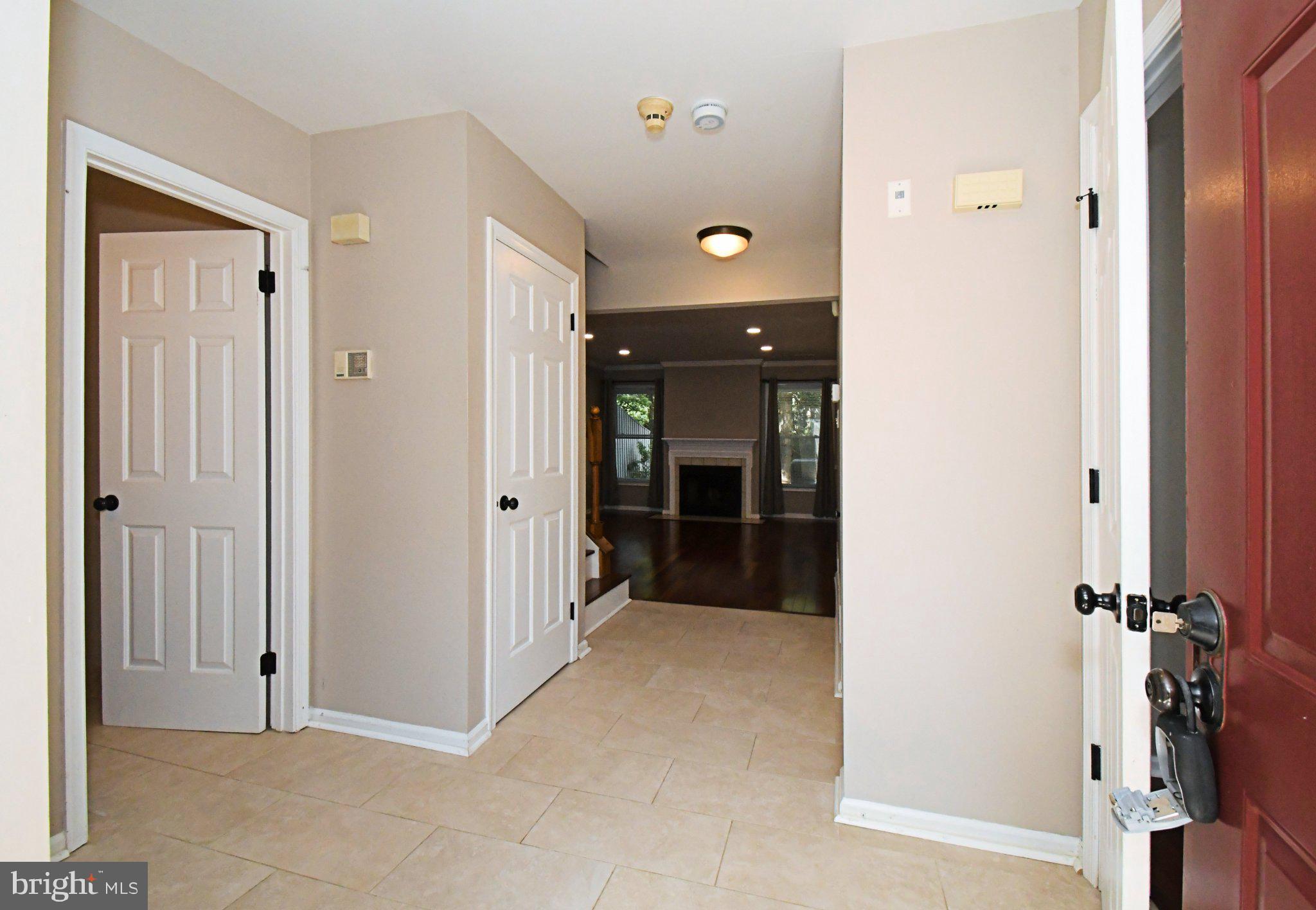 6 KANON COURT