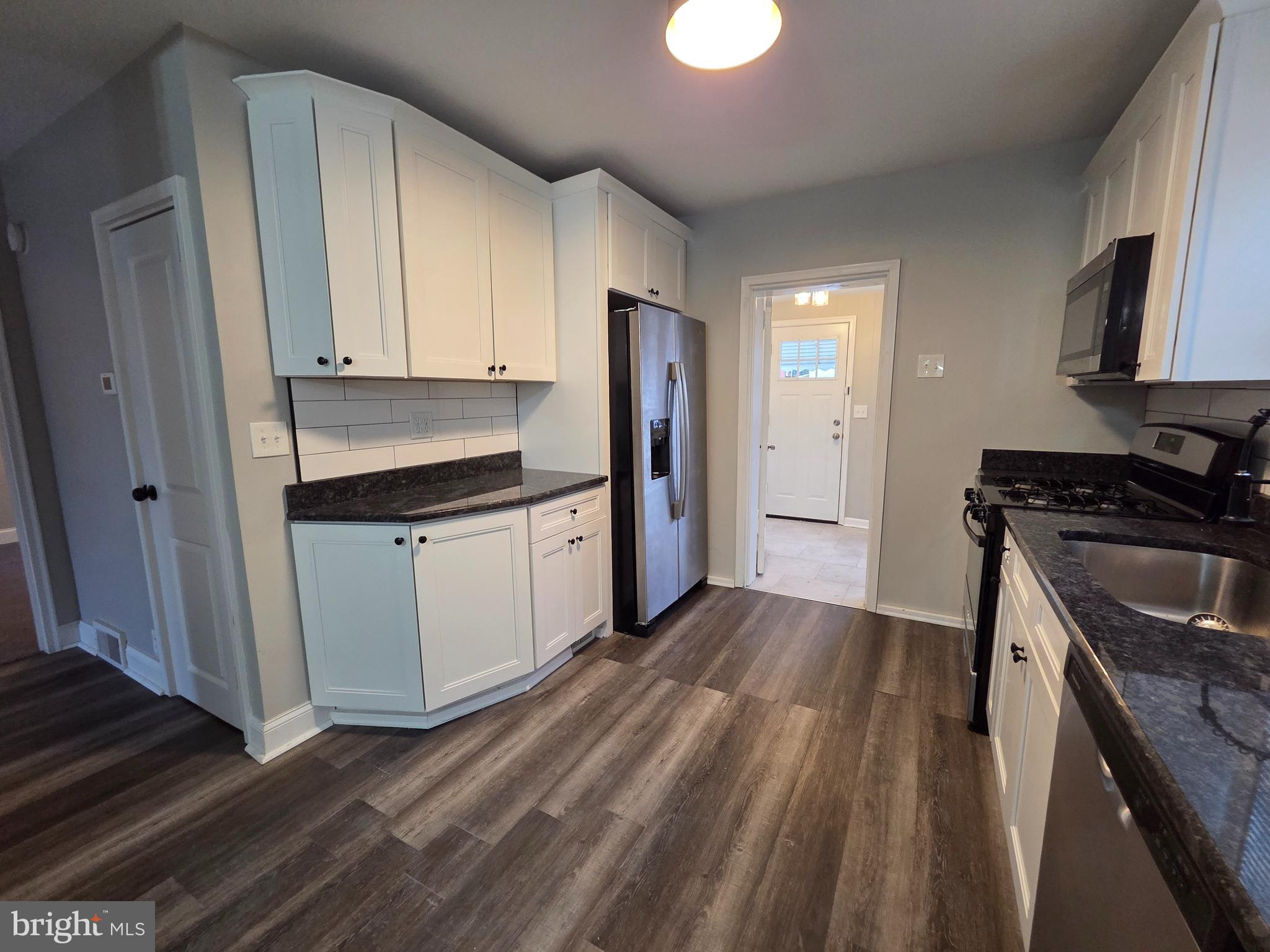 BRIARCLIFFE - Residential Lease