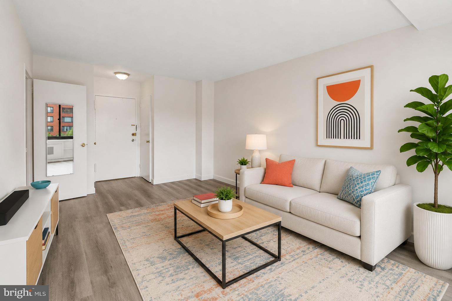 1021 ARLINGTON BOULEVARD 834