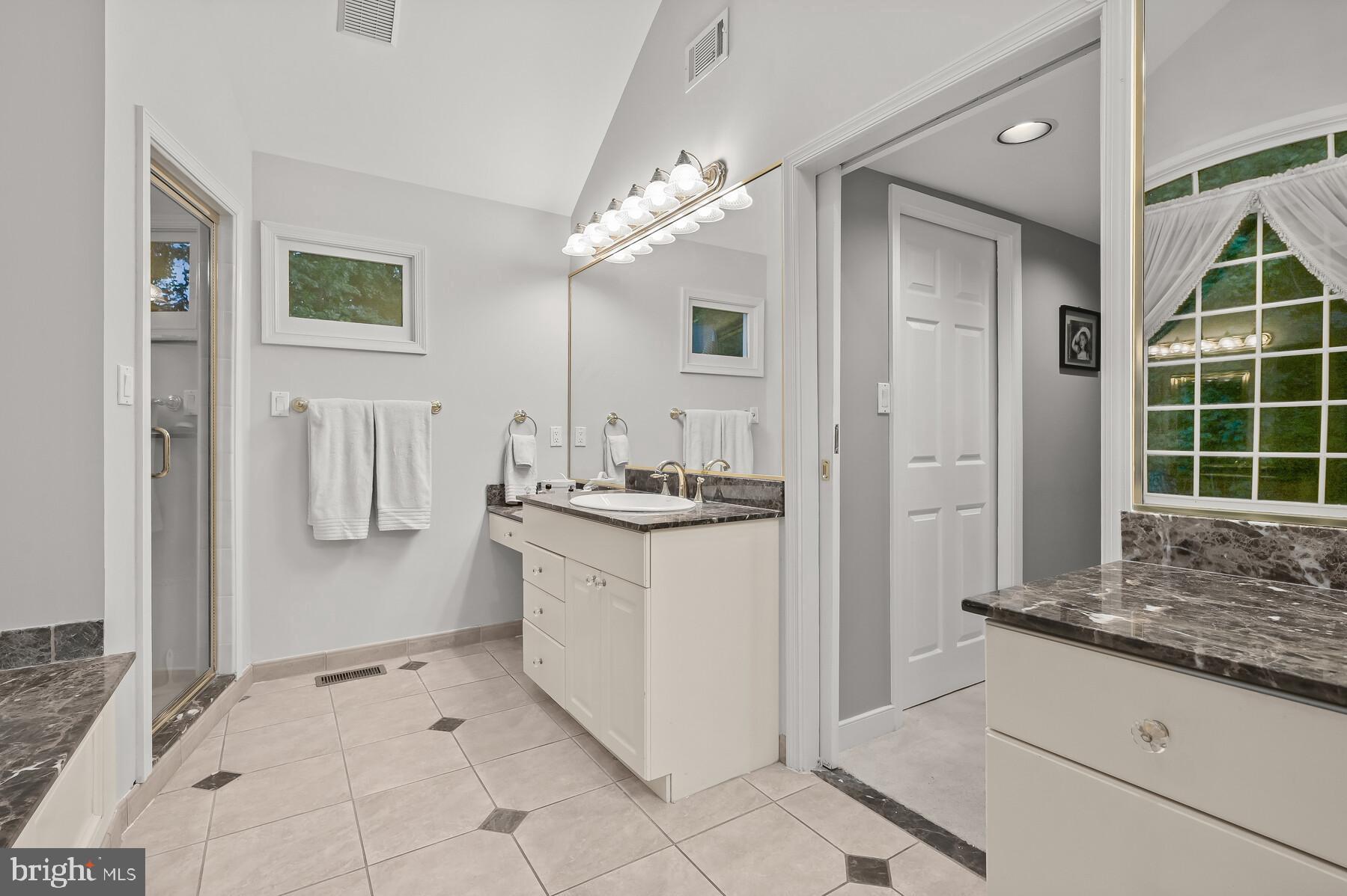 HERITAGE FARM - Residential