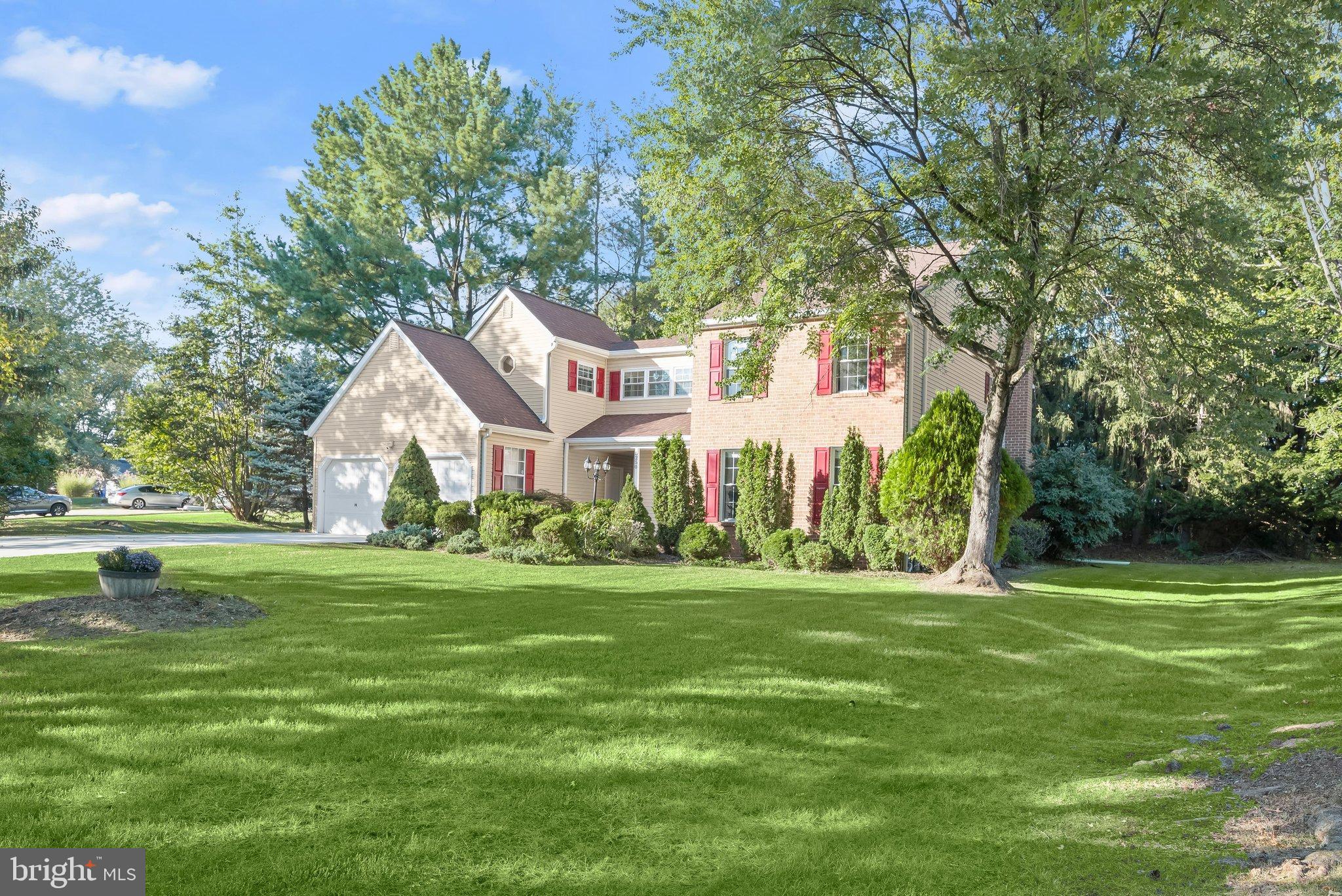5250 PINE BARK COURT